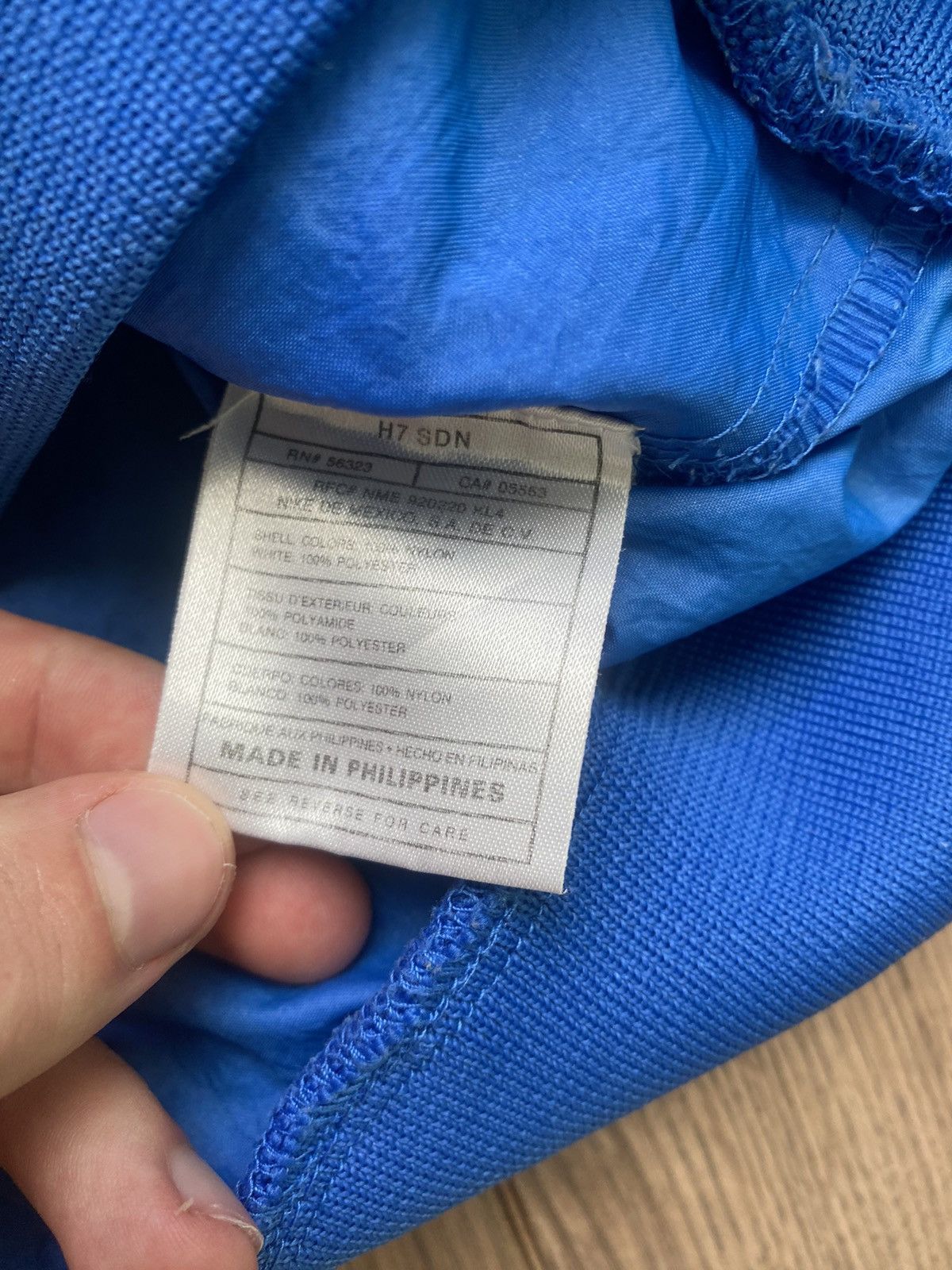 Nike × Vintage Vintage Nike Nylon Sweatshirt Swoosh Logo Size US S / EU 44-46 / 1 - 8 Thumbnail