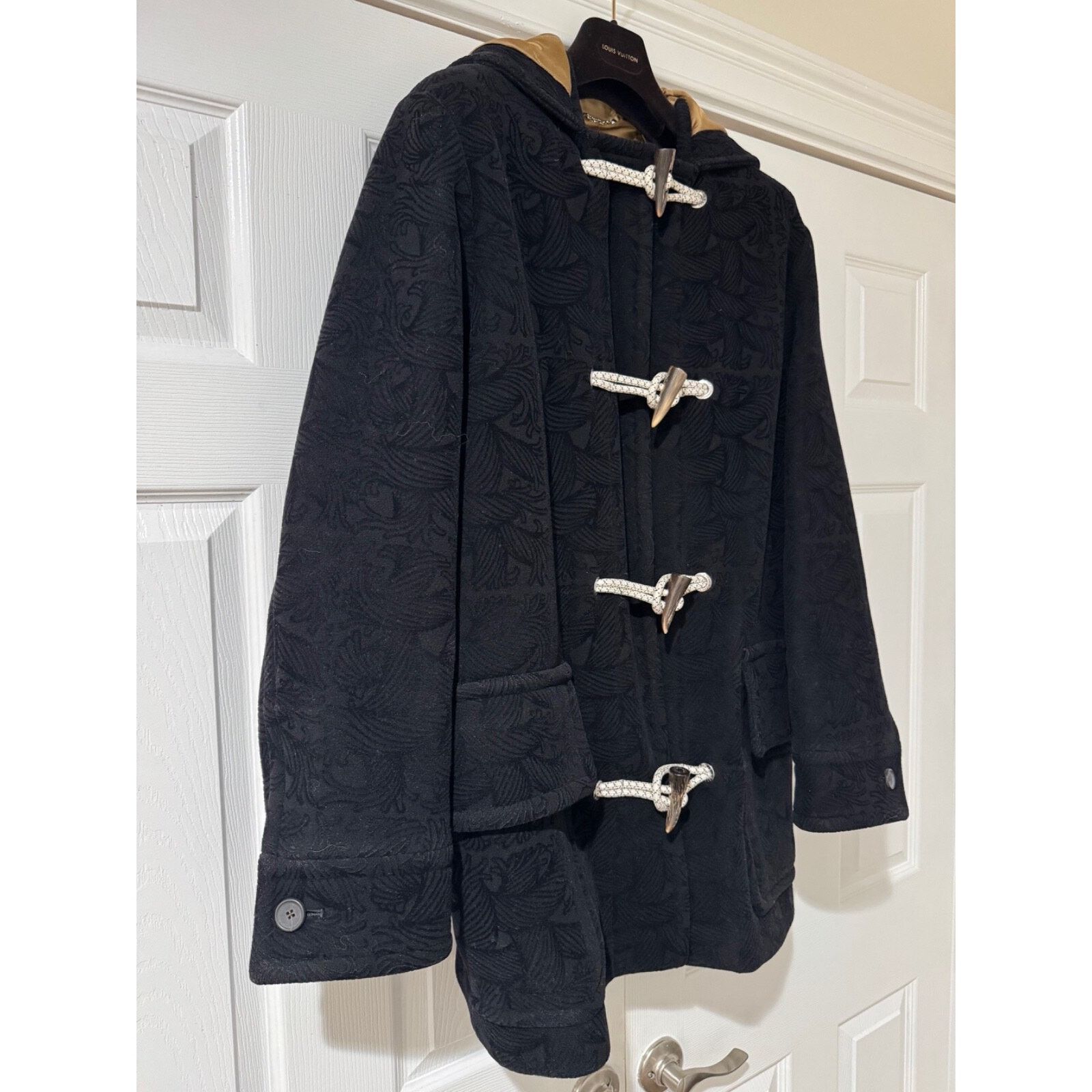 Louis Vuitton Louis Vuitton Kim Jones Nemeth Black Horn Coat Jacket 50 Size US M / EU 48-50 / 2 - 6 Thumbnail
