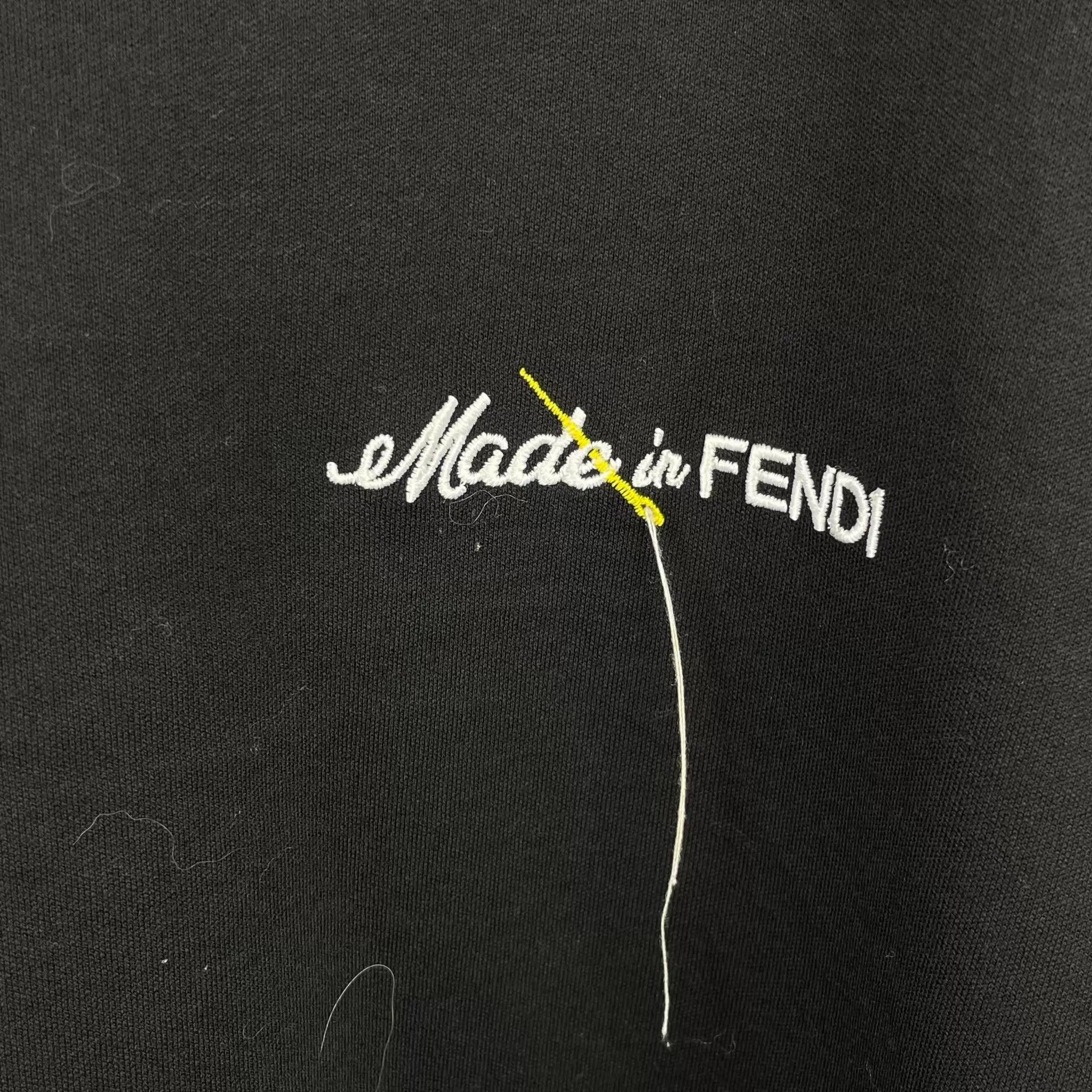 Fendi FENDI Black Cotton Short-Sleeve T-Shirt Size US XXL / EU 58 / 5 - 3 Thumbnail