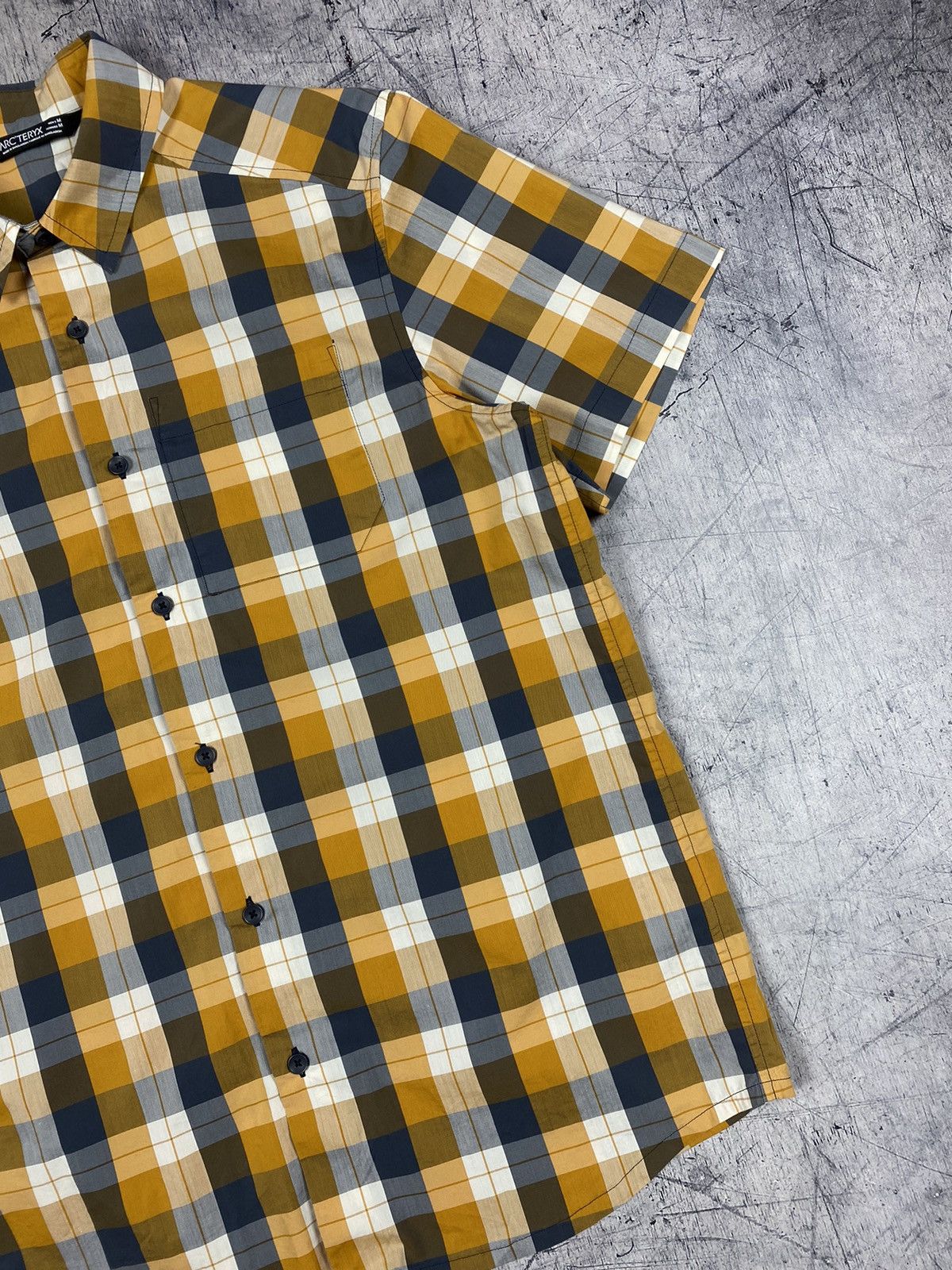 Arc'teryx Arc’teryx Outdoor Life Drill Checkered Button Up Shirt Size US M / EU 48-50 / 2 - 4 Thumbnail