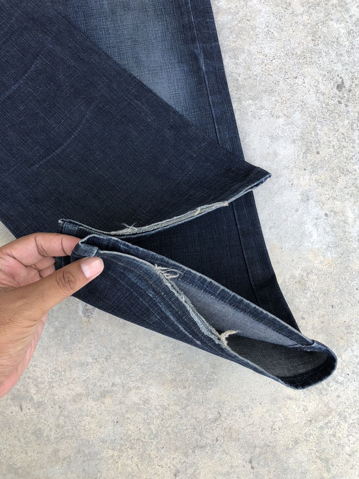 Marithe + Francois Girbaud Marithe Francois Girbaud Flared Jeans Distressed Jeans Size US 29 - 13 Thumbnail