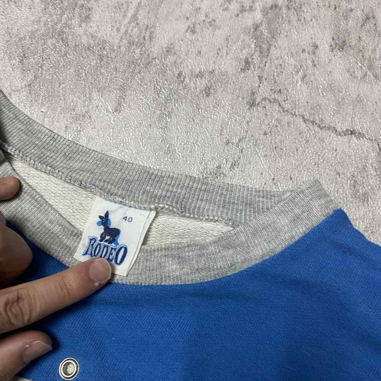 Other Grey and blue vintage 80s crewneck sweatshirt Size US S / EU 44-46 / 1 - 4 Thumbnail