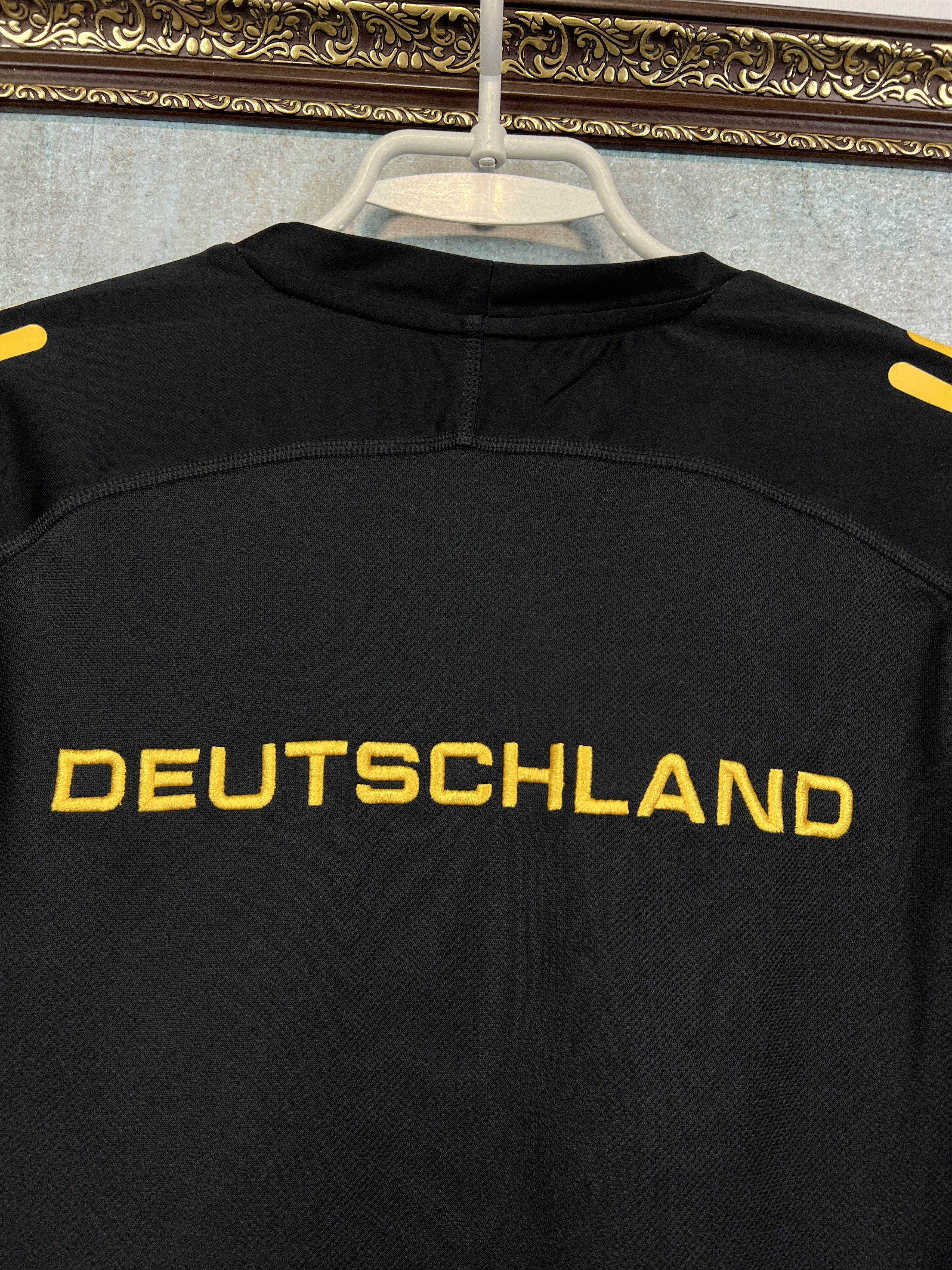 Adidas Germany Deutschland Football Train Shirt Soccer Jersey Size US S / EU 44-46 / 1 - 10 Thumbnail