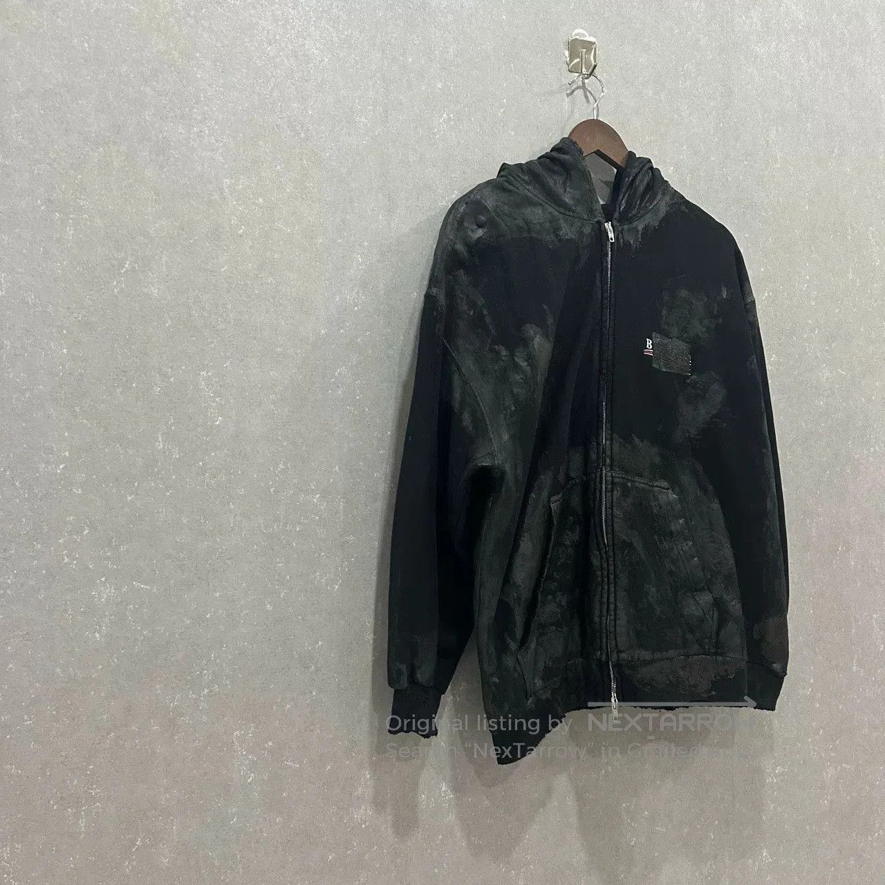 Balenciaga Balenciaga SS23 Solid Letter Print Zip Hoodie. Size US M / EU 48-50 / 2 - 3 Thumbnail