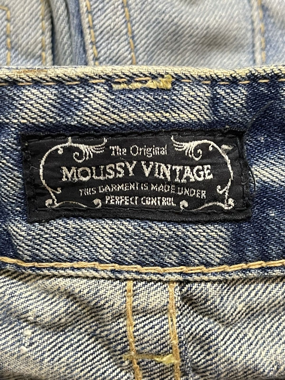 Hysteric Glamour Vintage Japanese Brand Blue Faded Ocean Wash Flared Jeans Size US 28 / EU 44 - 9 Thumbnail