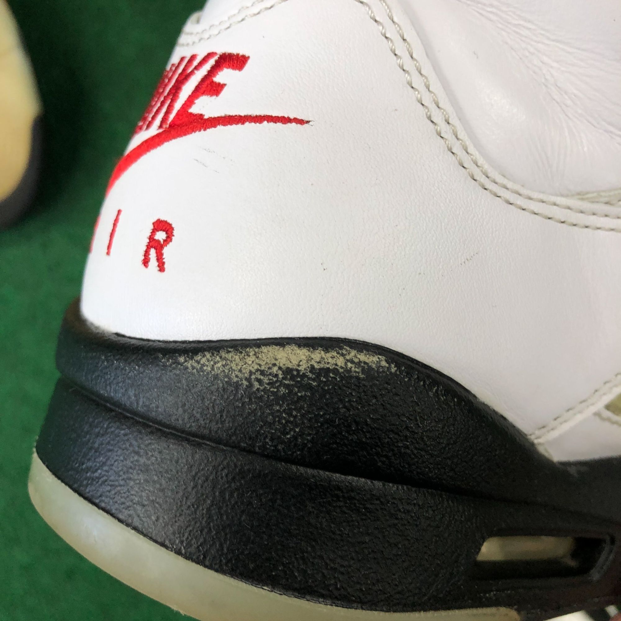 Nike Pre-Owned Air Jordan 5 Retro ‘Fire Red’ 2020 - Size 10 Size US 10 / EU 43 - 7 Thumbnail