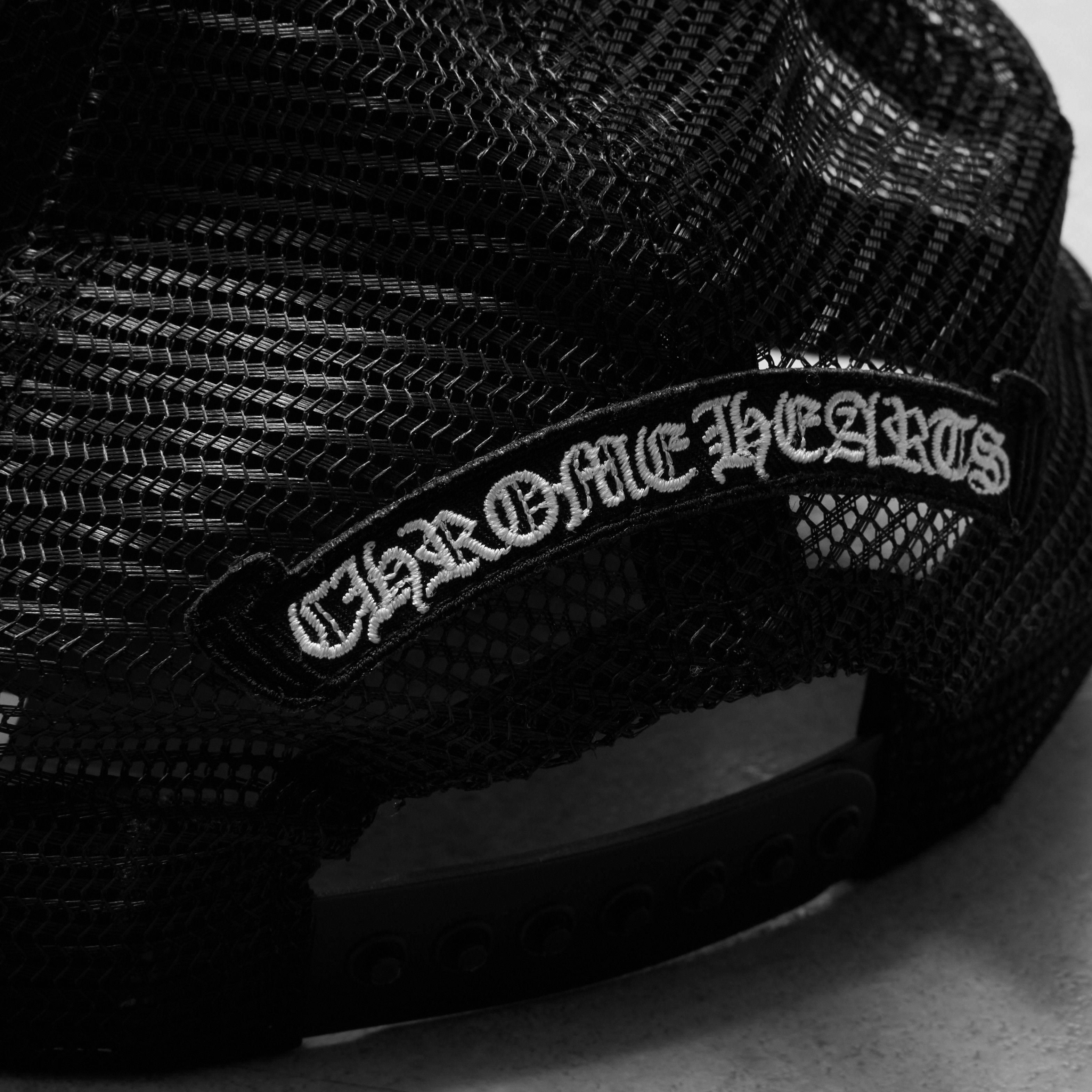 Chrome Hearts CHROME HEARTS King Taco Multicolor Cross Trucker Hat Size ONE SIZE - 5 Thumbnail