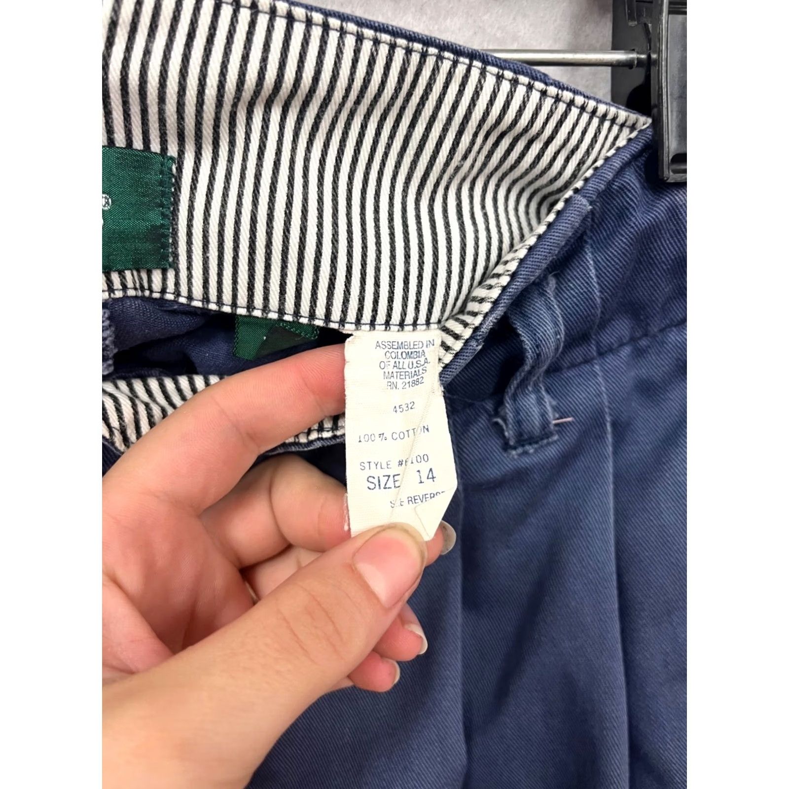 Vintage Hunt Club Bermuda Shorts Women 14 Pleated Blue Striped 100% Cotton N/A Size 36" / US 14 / IT 50 - 4 Thumbnail