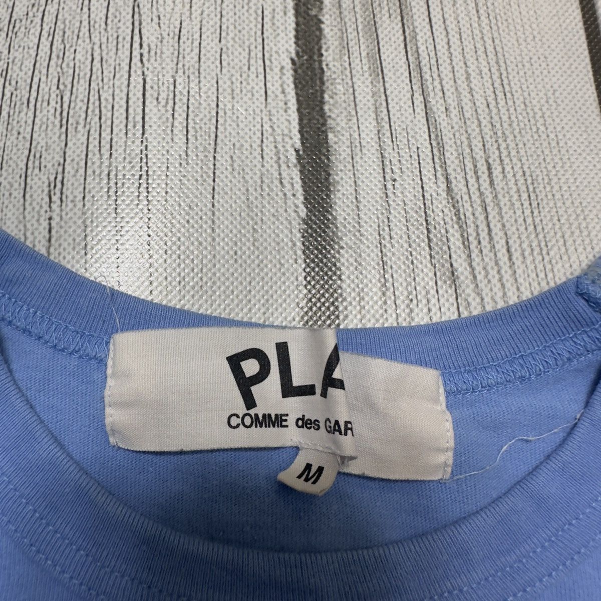 Comme des Garcons × Comme des Garcons PLAY Comme des Garçons Play tee Size US M / EU 48-50 / 2 - 5 Thumbnail