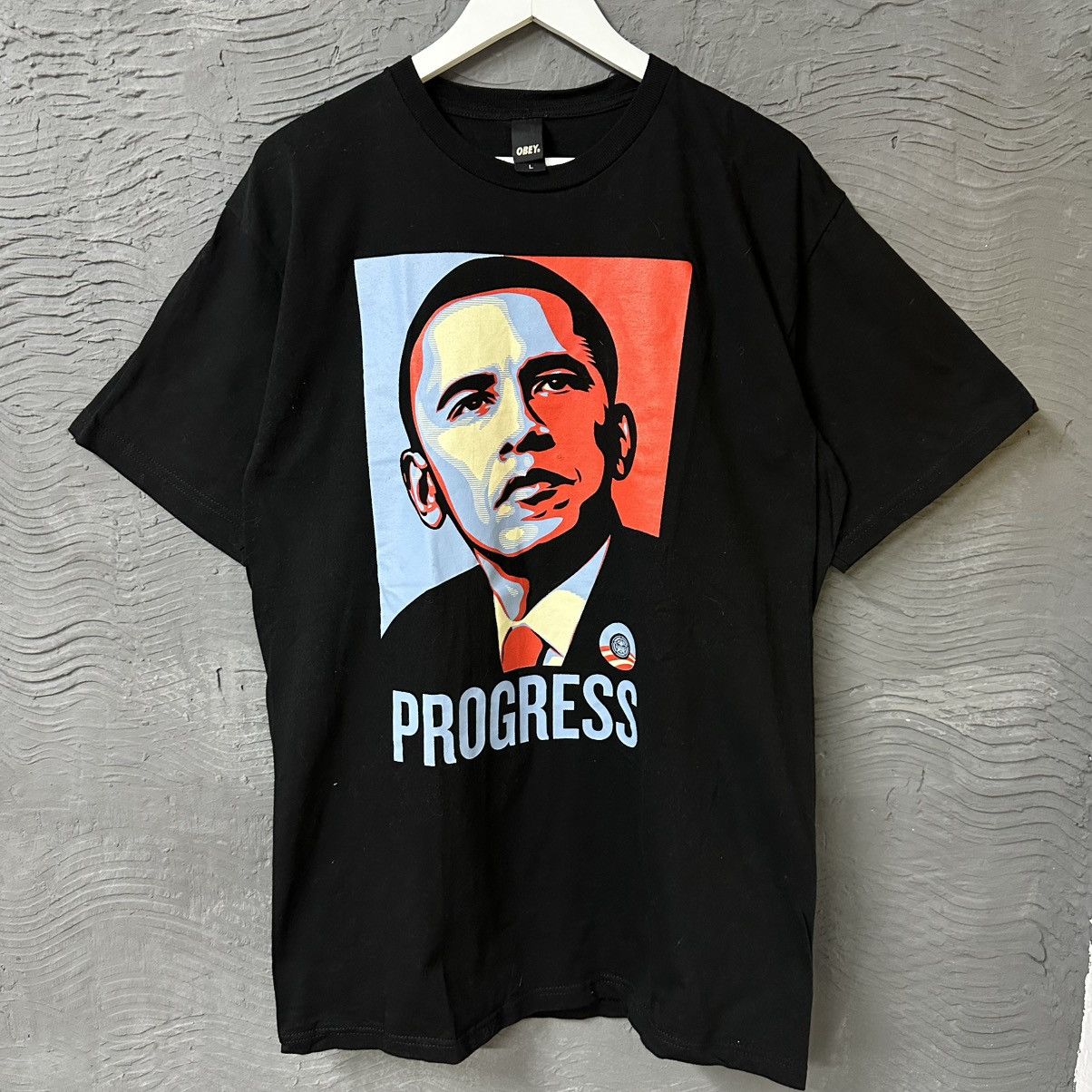 Obey OBEY OBAMA PROGRESS Tee Size L Size US L / EU 52-54 / 3 - 1 Thumbnail