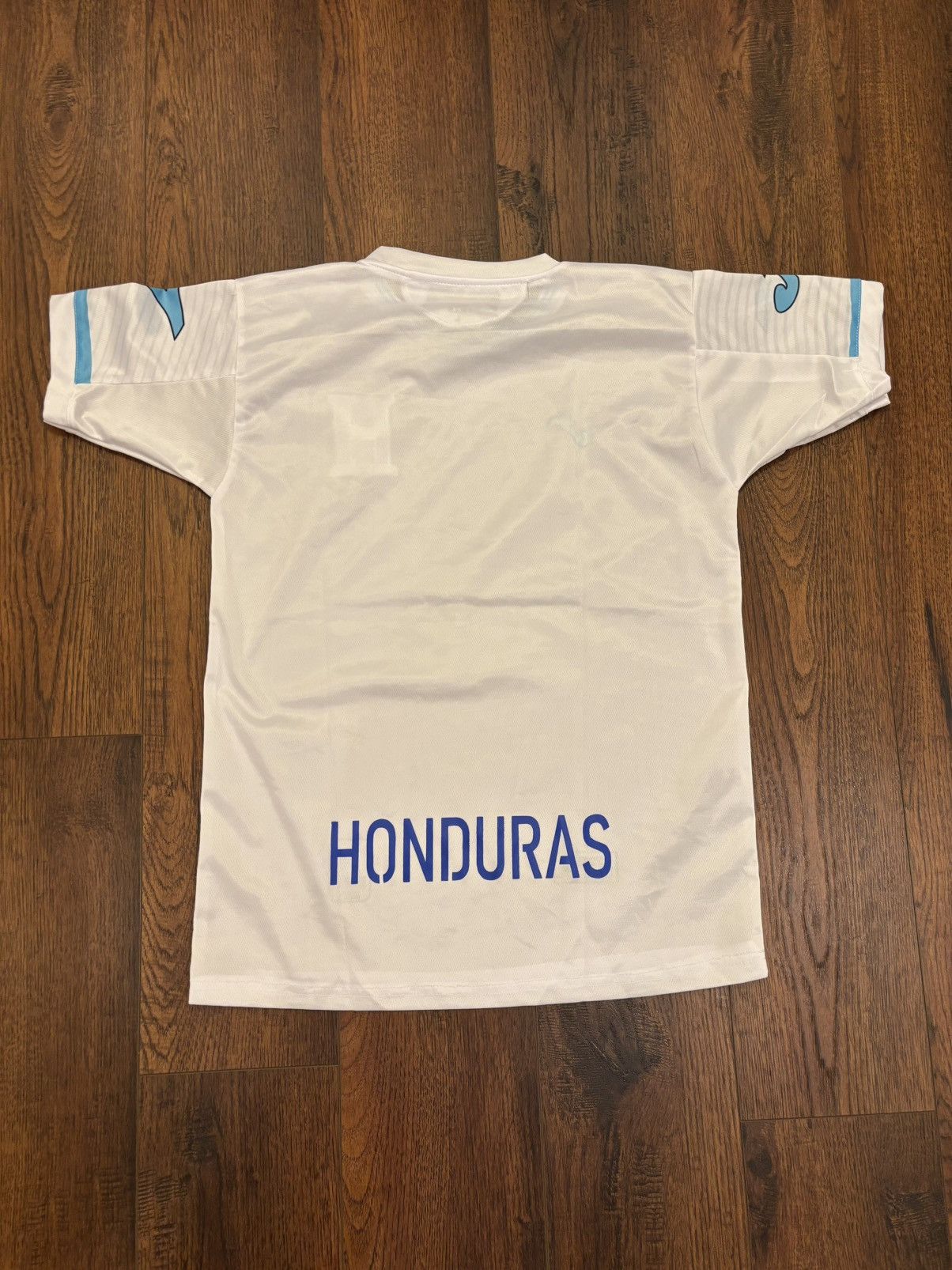Other Honduras Soccer Jersey Size US M / EU 48-50 / 2 - 2 Thumbnail