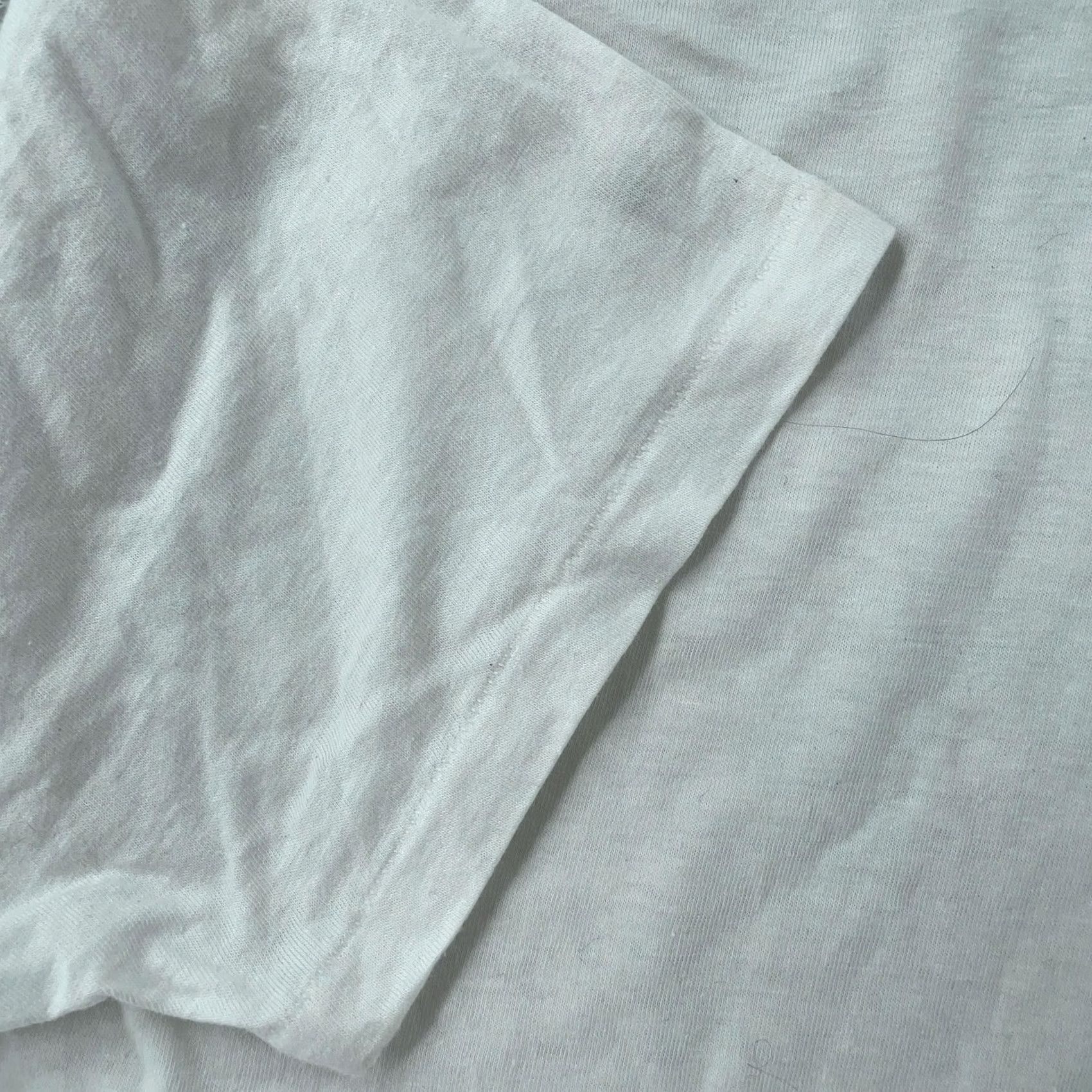 Vintage VINTAGE Generic T-Shirt White Cotton Crew Neck Short Sleeve M/L Size M White Crewneck 80s 90s Mens Size US M / EU 48-50 / 2 - 4 Thumbnail