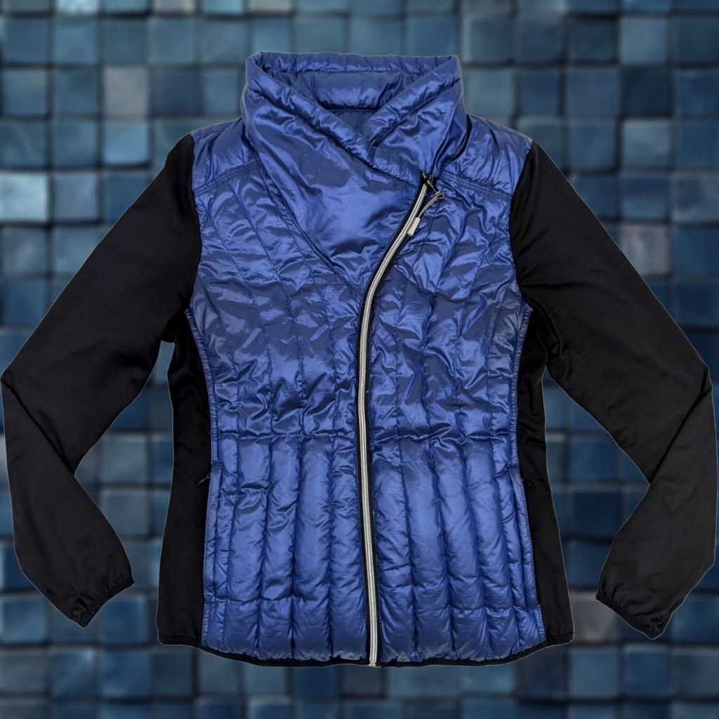 Calvin Klein Calvin Klein Performance Down Insulated Puffer Jacket Women M Blue Size M / US 6-8 / IT 42-44 - 1 Thumbnail