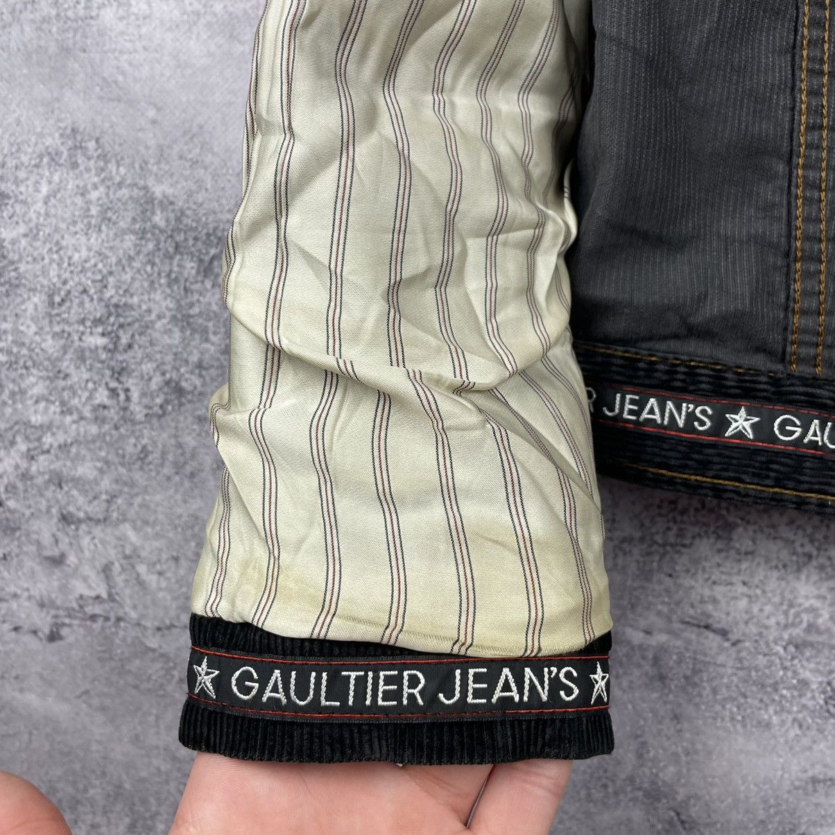 Jean Paul Gaultier Vintage Jean Paul Gaultier JPG Velvet Reversible Jacket Size S / US 4 / IT 40 - 11 Thumbnail