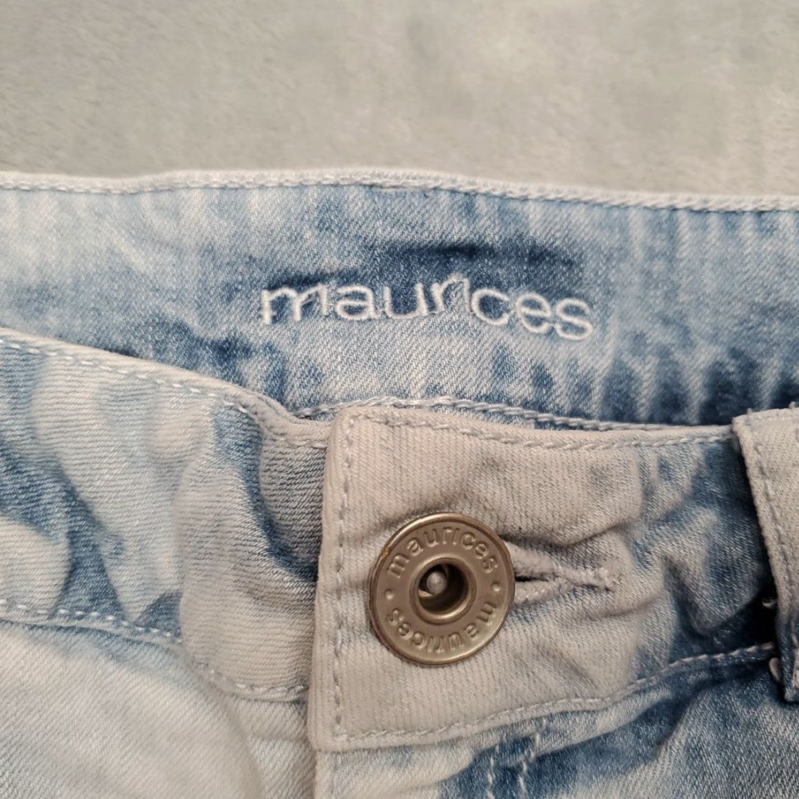 Vintage Maurices Shorts Womens 9 10 Tie Dye Denim Micro Mini Low Rise Lace Y2K 90s USA Casual Cotton Blend Pocket 5-Pocket Belt Loops Mens Womens Girls Boys Size 32" / US 10 / IT 46 - 3 Thumbnail