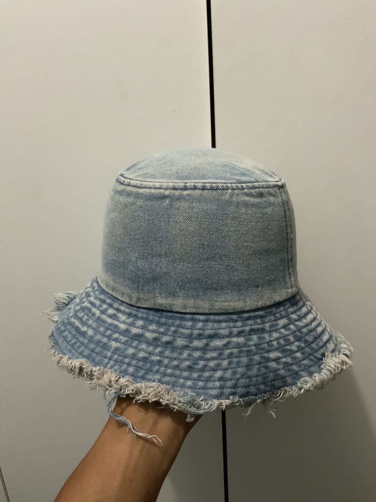 Hat Club Distressed Denime Acid Wash Bucket Hat Size ONE SIZE - 2 Thumbnail