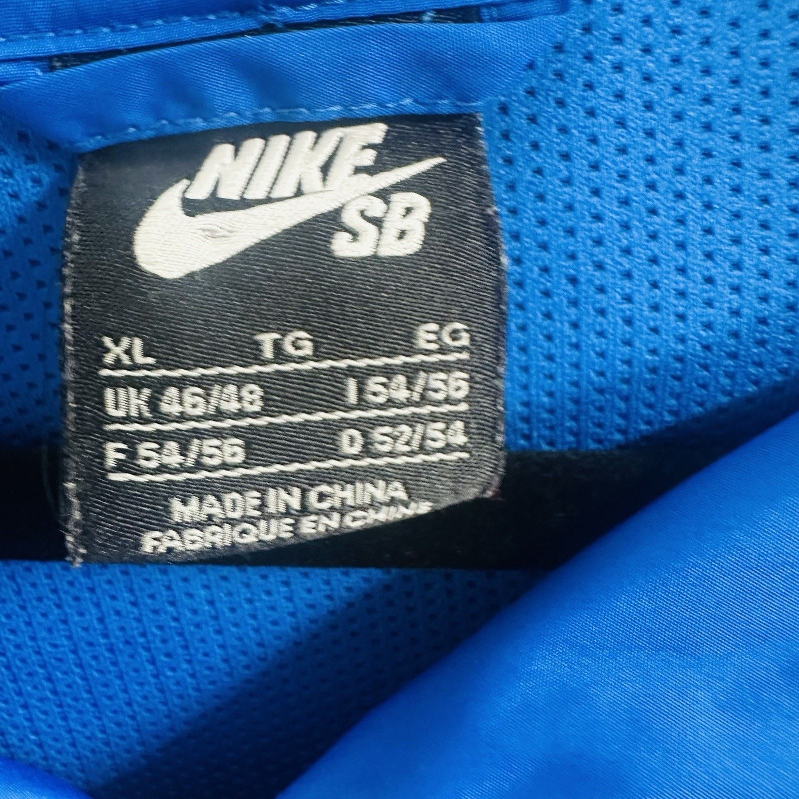 Nike Nike SB Mens Rare Windbreaker 1/4 Zip Up Jacket Hoodie Size US XL / EU 56 / 4 - 3 Thumbnail