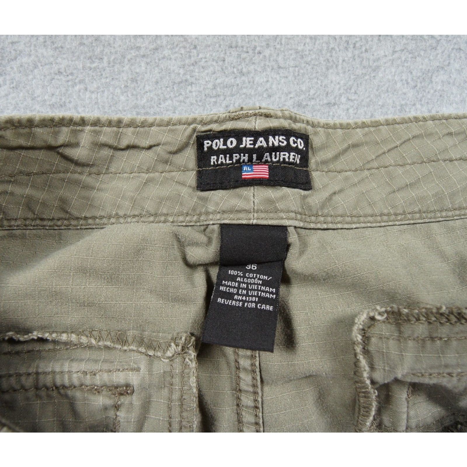 Polo Ralph Lauren Vintage Polo Jeans Ralph Lauren Shorts Mens 36 Green Cargo Ripstop Baggy Y2K Polo Ralph Lauren Shorts Mens 36 Green Cargo Ripstop Baggy Y2K Size US M / EU 48-50 / 2 - 4 Thumbnail