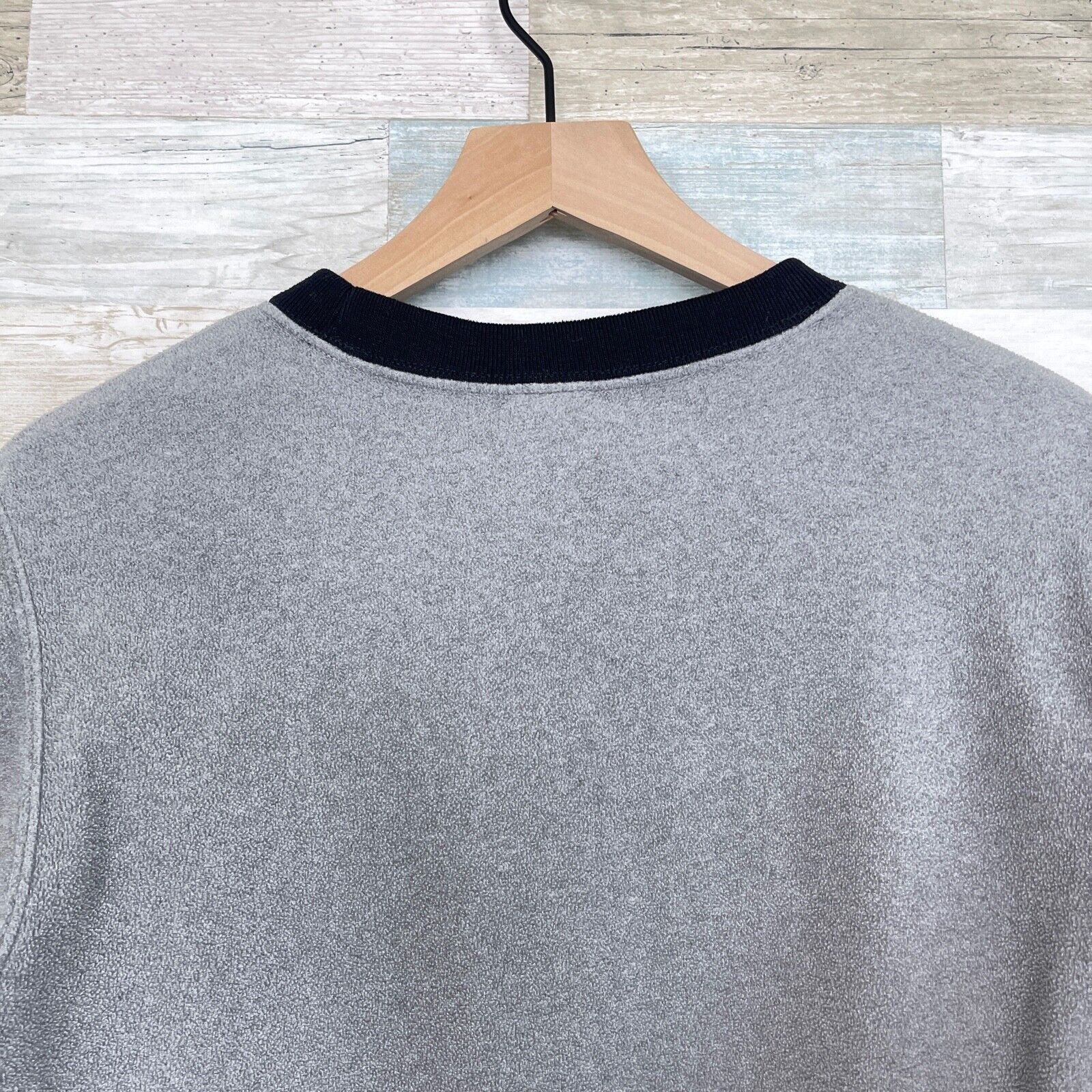 Disney Disney Store Exclusive Mickey Mouse Sweatshirt 90s Mens S Size US S / EU 44-46 / 1 - 5 Thumbnail
