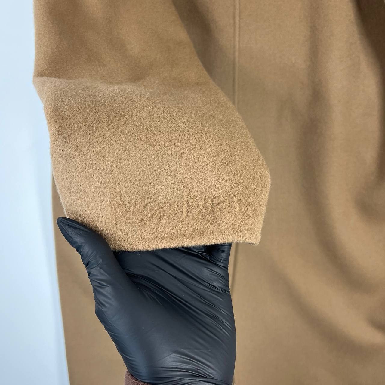 Max Mara Max Mara Womens Camel Wool Coat Pure New Wool Size M Size M / US 6-8 / IT 42-44 - 4 Thumbnail