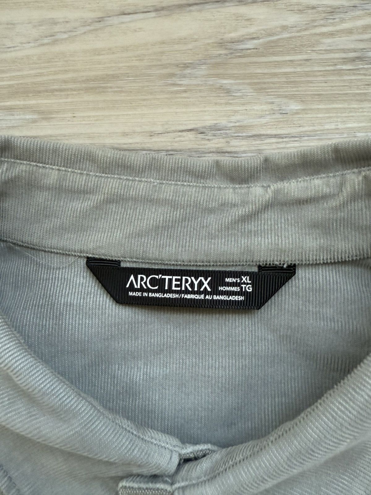 Arc'teryx Arc’teryx Micro Cord Button Up Shirt Size US XL / EU 56 / 4 - 5 Thumbnail