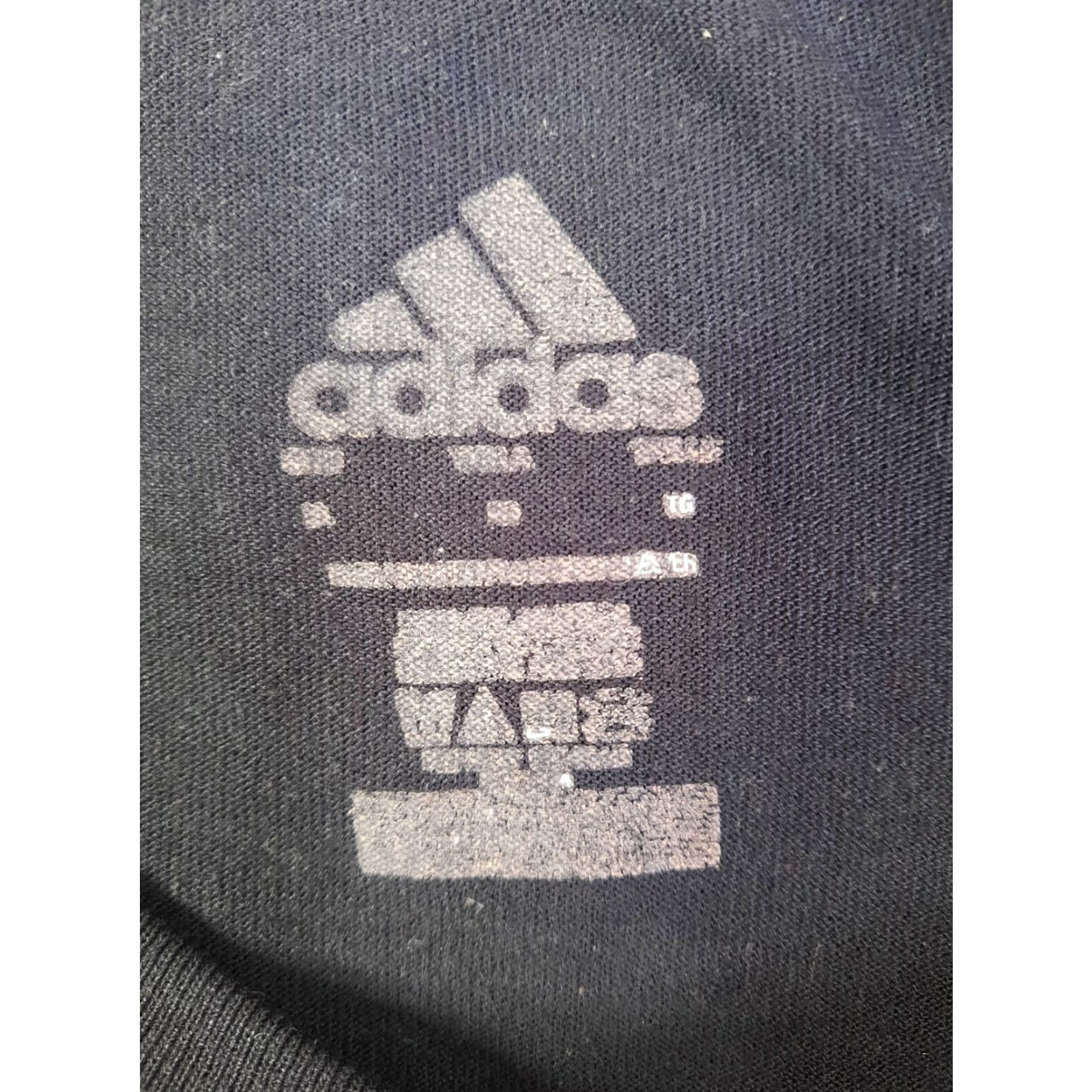 Adidas Adidas Raglan Shirt Men's Medium Black Crewneck Cotton Blend 3 Stripe T1S Shirt Mens Medium Black 3 Stripe Raglan Crew Neck Cotton Blend Size US M / EU 48-50 / 2 - 2 Thumbnail