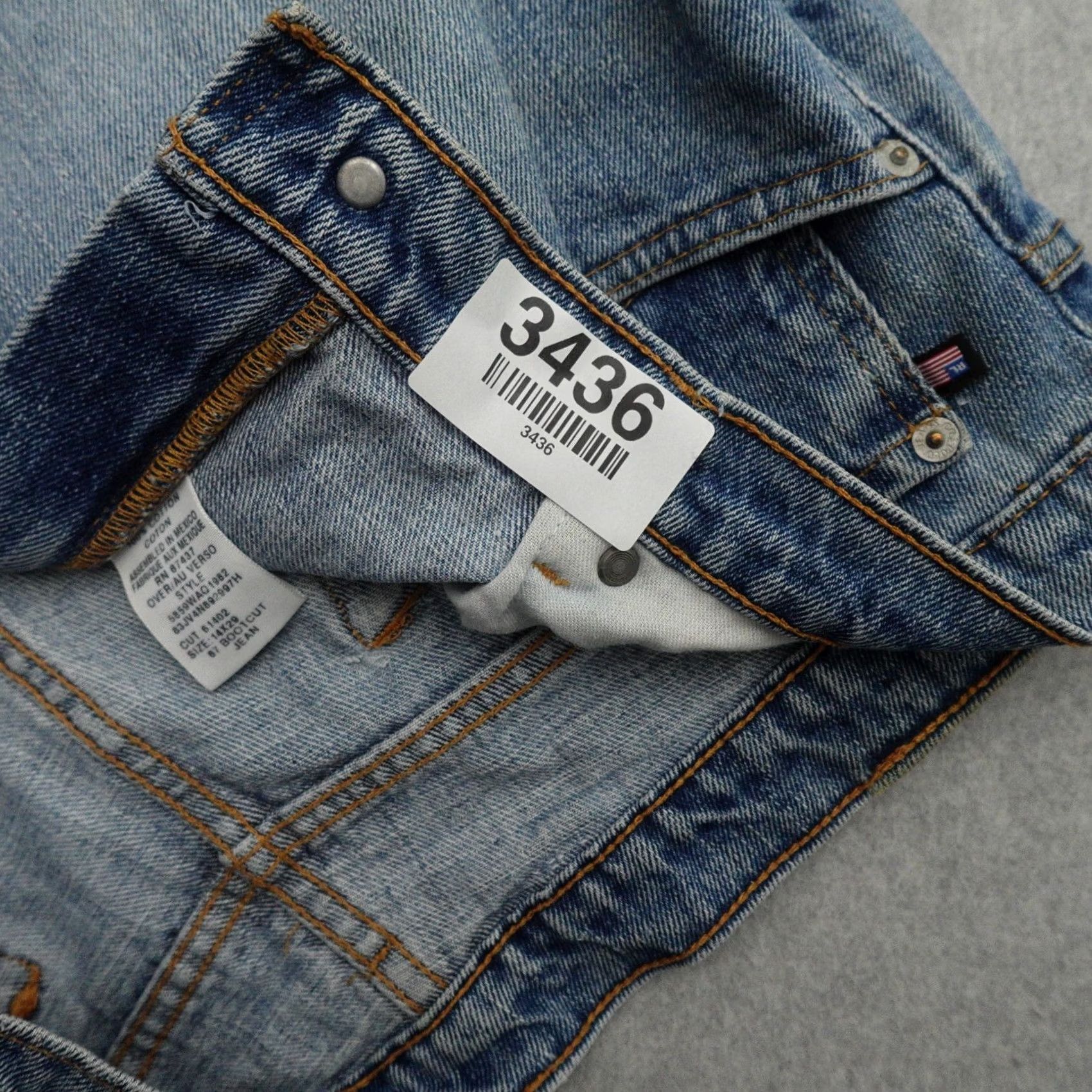 Ralph Lauren VINTAGE Ralph Lauren Jeans Womens 14 Bootcut Denim Light Blue 14 (14x28) Measurements in Pictures Womens Size 36" / US 14 / IT 50 - 4 Thumbnail