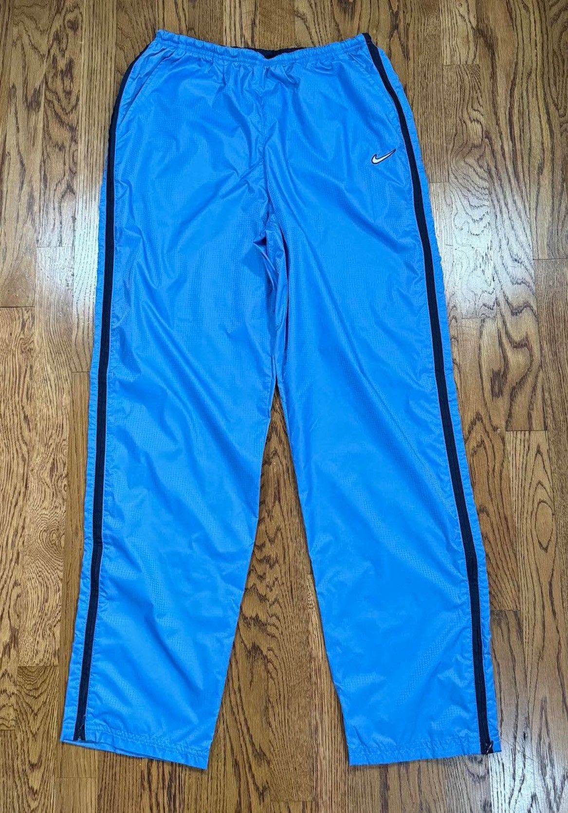 Nike Women's Nike Light Blue Windbreaker Pants (SIze Women's M) Size 24" / US 00 / IT 34 - 3 Thumbnail
