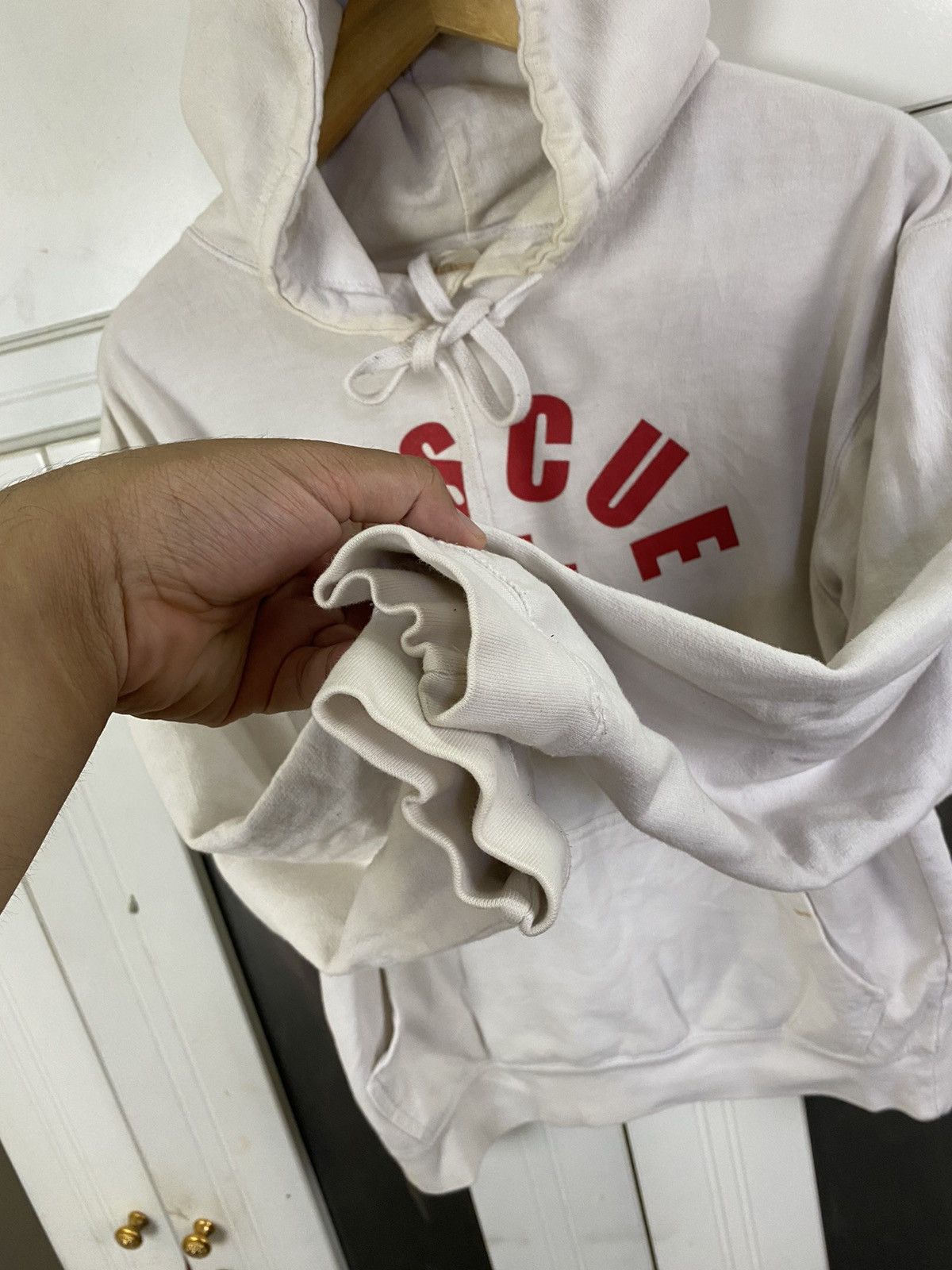 Santa Cruz Skateboards × Vintage Vintage Rescue Santa Cruz Size US M / EU 48-50 / 2 - 4 Thumbnail