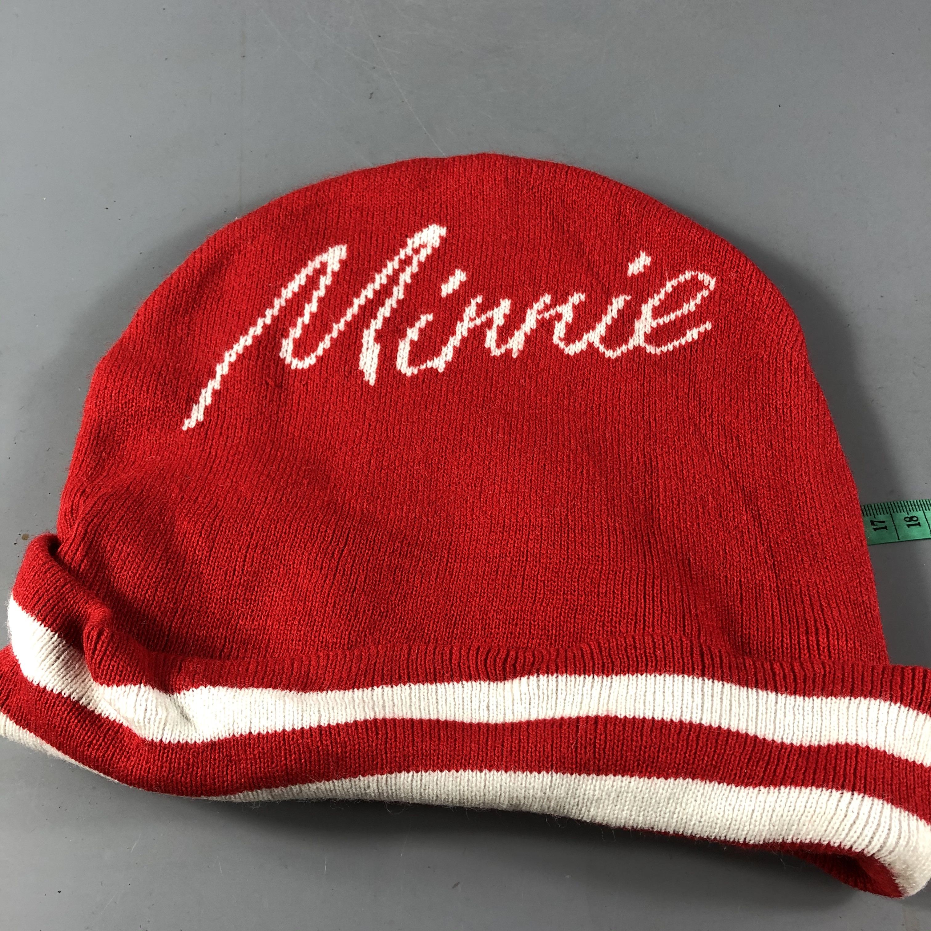 Disney Minnie Mouse Beanie Snowcap Snow Hat B649 Size ONE SIZE - 4 Thumbnail