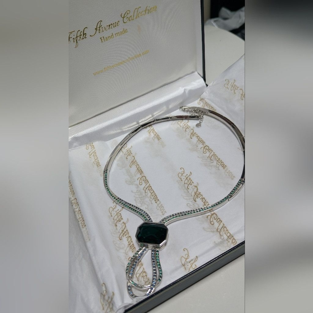 Other Fifth Avenue Collection Swarovski Emerald Crystals Necklace Size ONE SIZE - 5 Thumbnail