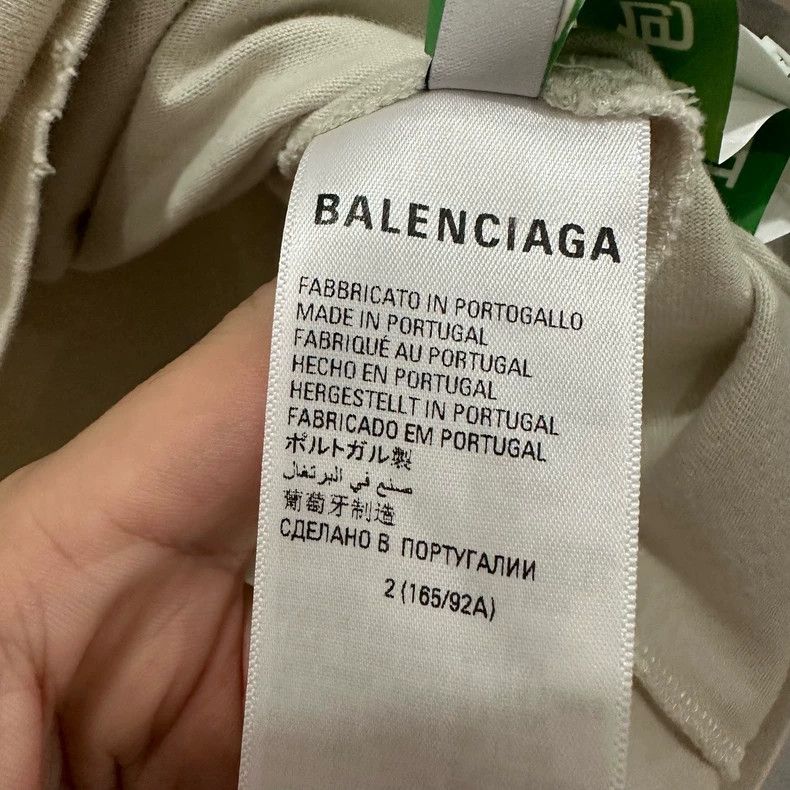 Other Balenciaga White Apple Be diffenert slogan short sleeve Size US M / EU 48-50 / 2 - 5 Thumbnail