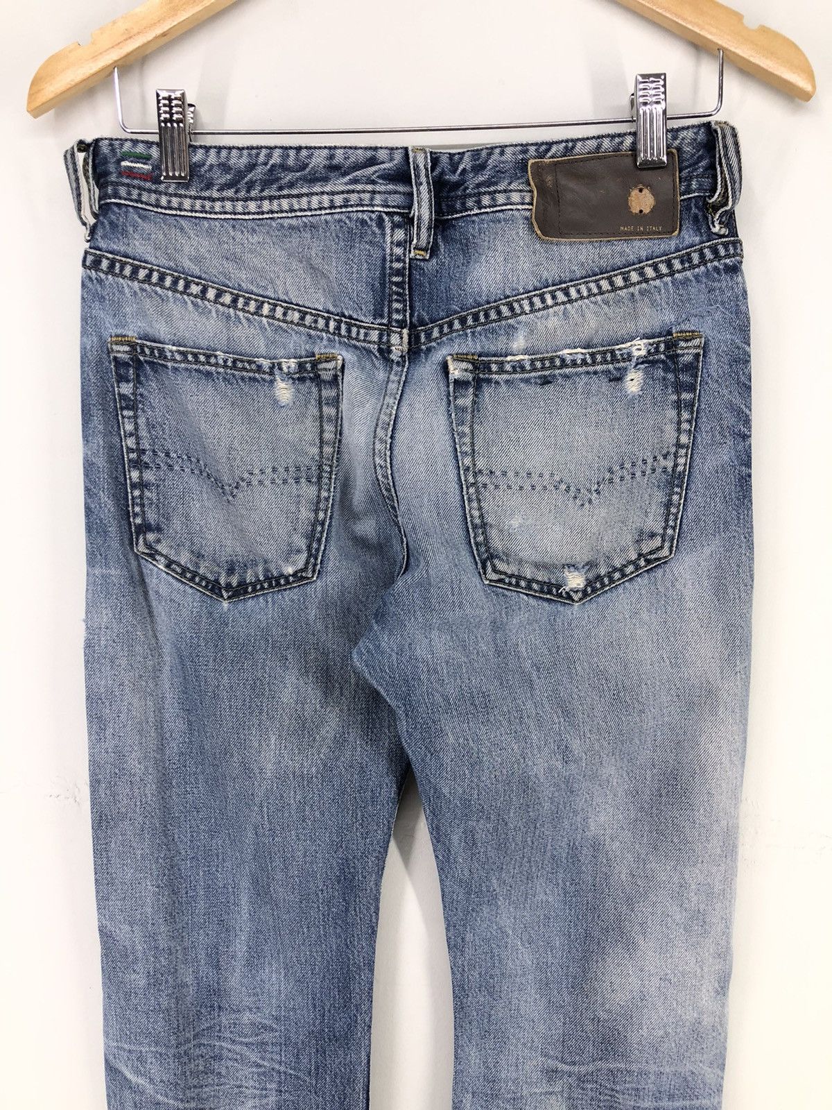 Diesel Vintage Diesel Blue Eyecons 2015/2 Edition Distressed Jeans Size US 28 / EU 44 - 14 Thumbnail