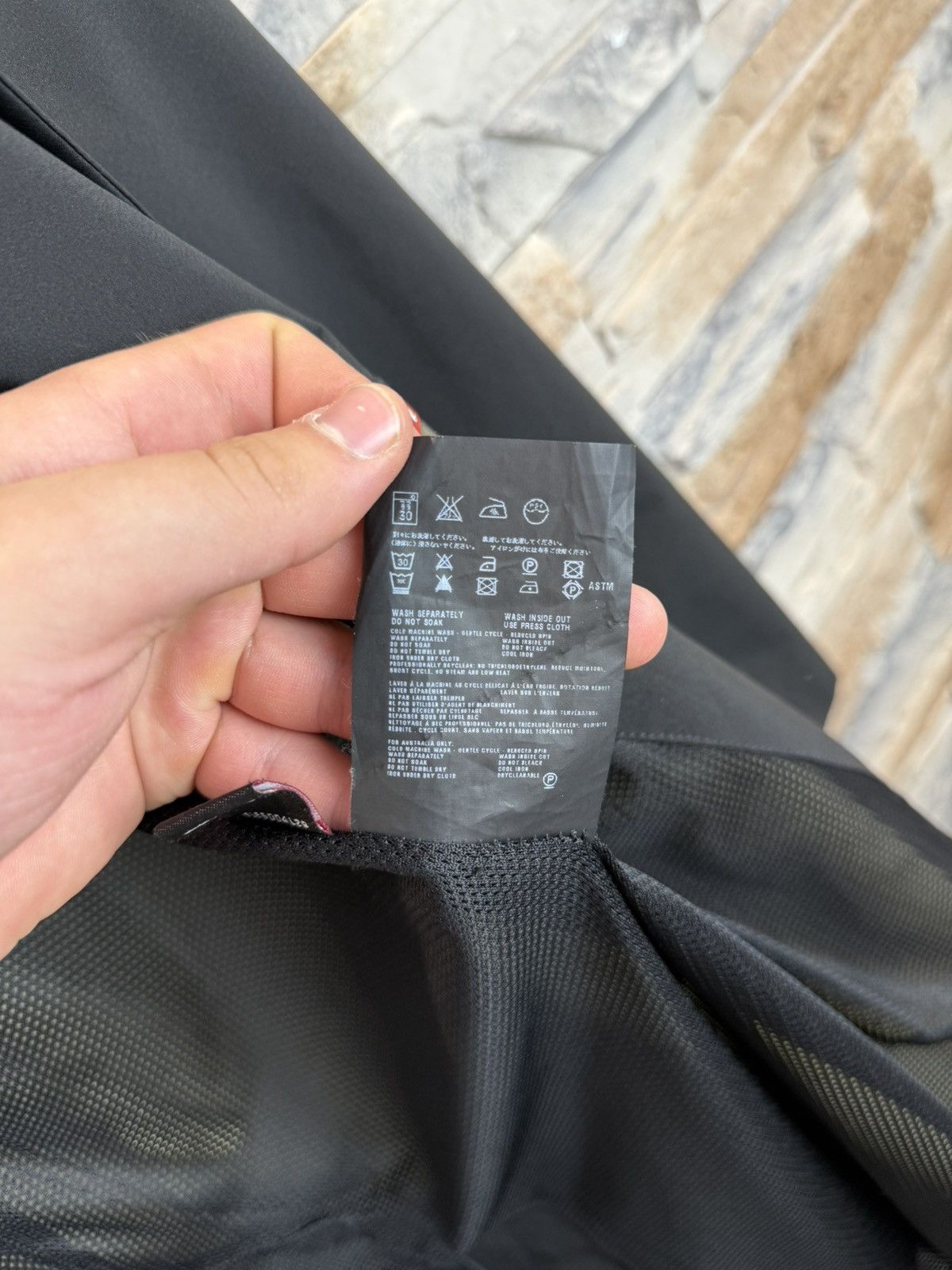 Prada Trench coach cloaks Prada jacket prada Art Sgv850 gore tex Size US L / EU 52-54 / 3 - 14 Thumbnail