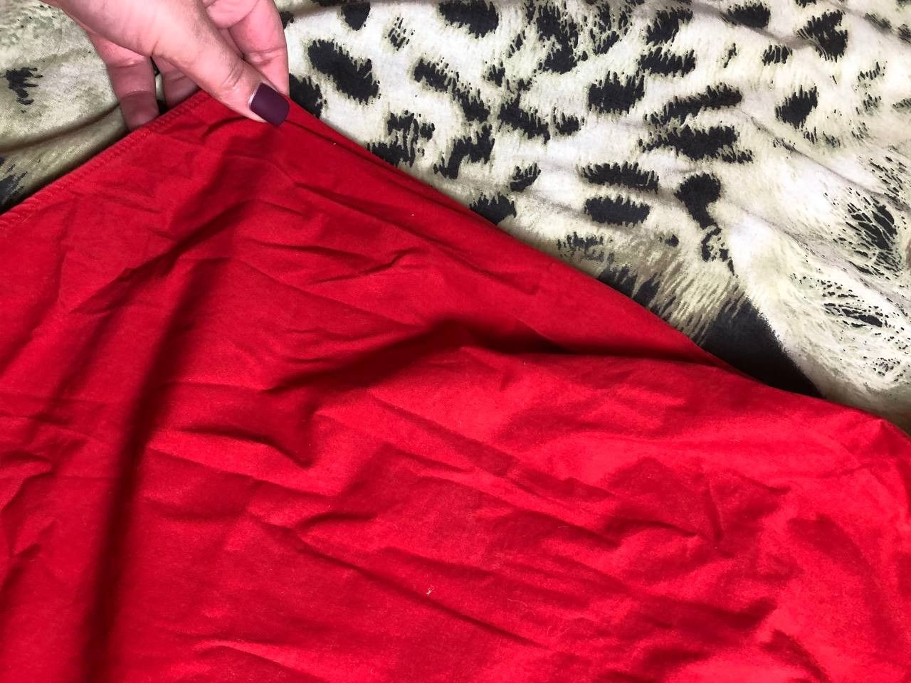 Yves Saint Laurent Vintage Yves Saint Laurent Red Button Up Shirt Size L Size US L / EU 52-54 / 3 - 18 Thumbnail