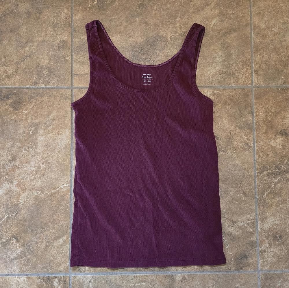 Old Navy Dark Burgundy First Layer ON Tank Size XL / US 12-14 / IT 48-50 - 1 Thumbnail