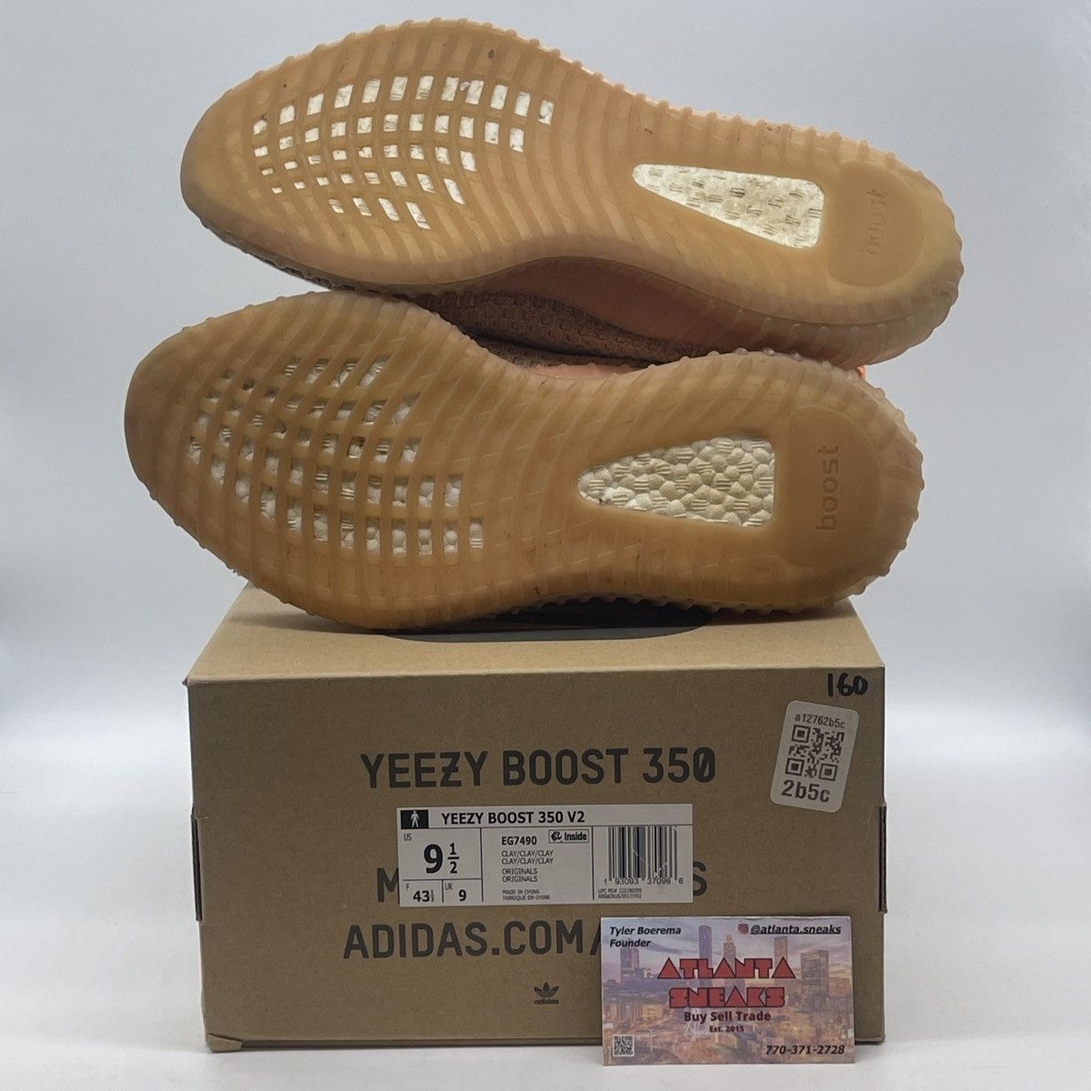 Adidas Yeezy boost 350 clay Size US 9.5 / EU 42-43 - 7 Thumbnail