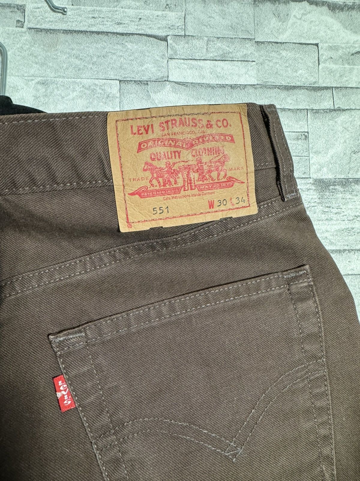 Levi's Vintage Levi’s 551 Brown Jeans - 28x32 Size US 28 / EU 44 - 2 Thumbnail