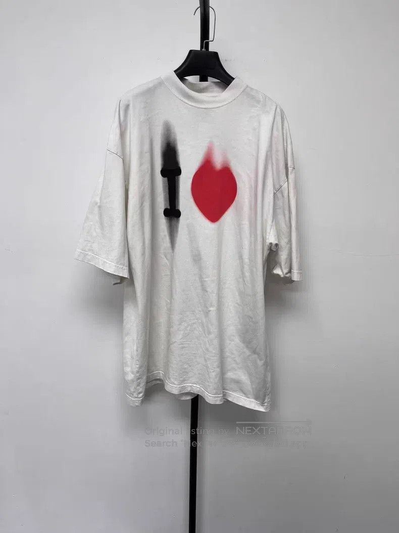 Balenciaga Balenciaga Letter Heart Printed Short Sleeve T-Shirt Size US XXS / EU 40 - 1 Thumbnail