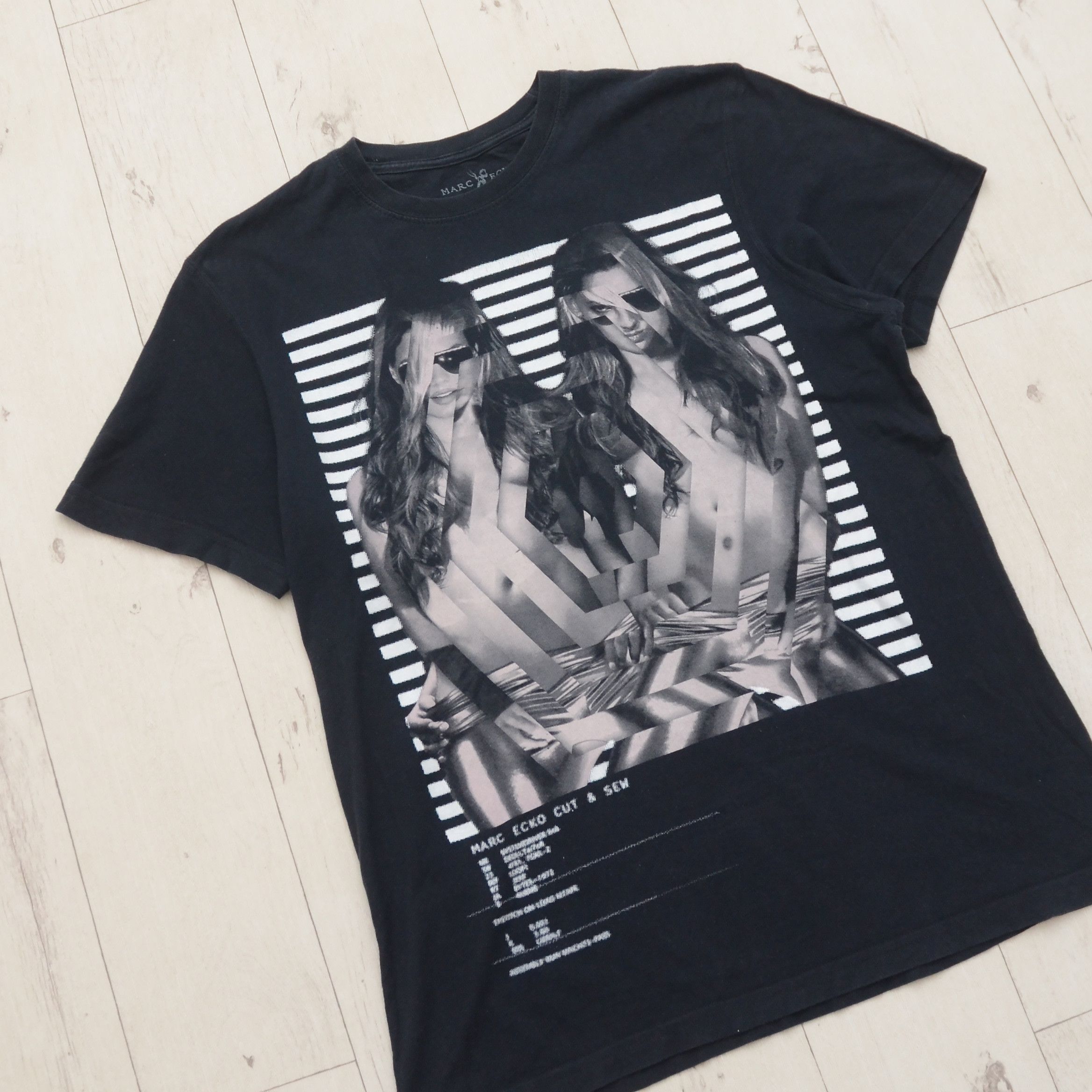Marc Ecko Marc Ecko Cut Sew Sexy Girl Porn Print Y2K Graphic T-Shirt Size US M / EU 48-50 / 2 - 2 Thumbnail