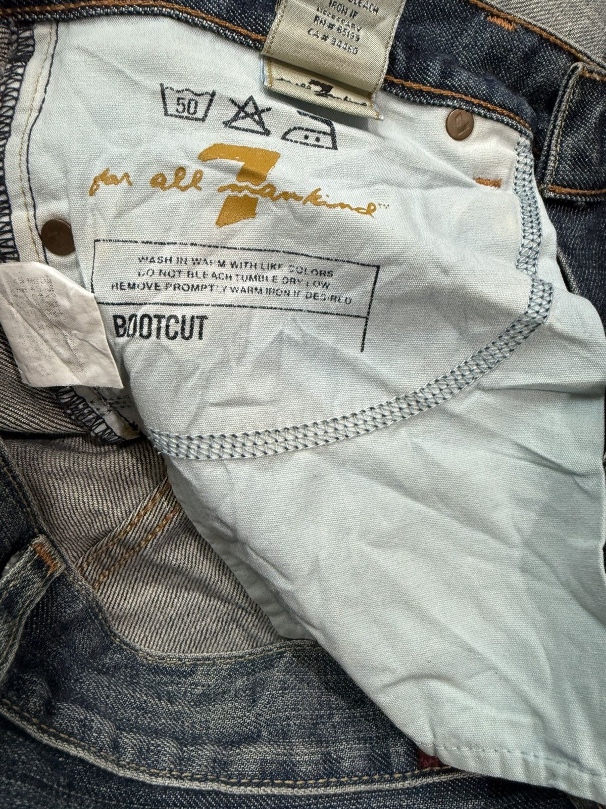 7 For All Mankind Flare Type 7 For All Mankind Distress Denim Size US 32 / EU 48 - 13 Thumbnail