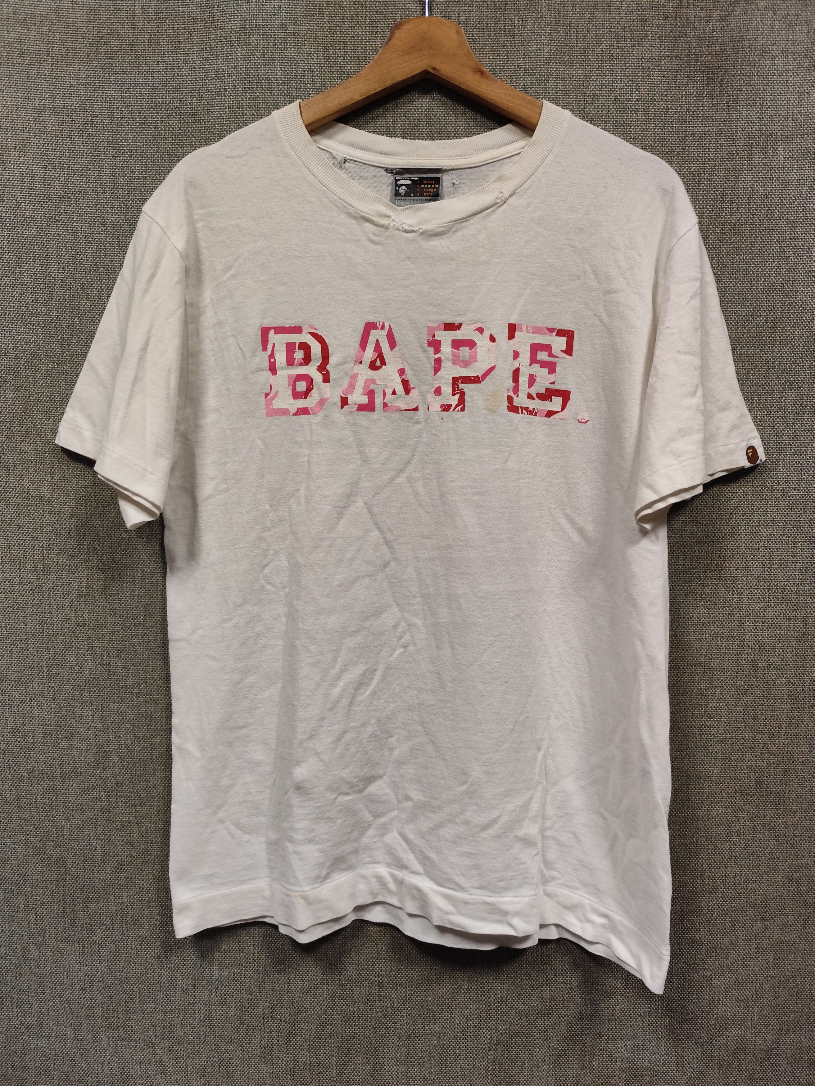 Bape Vintage t shirt bape spell out made in japan Size US M / EU 48-50 / 2 - 1 Thumbnail