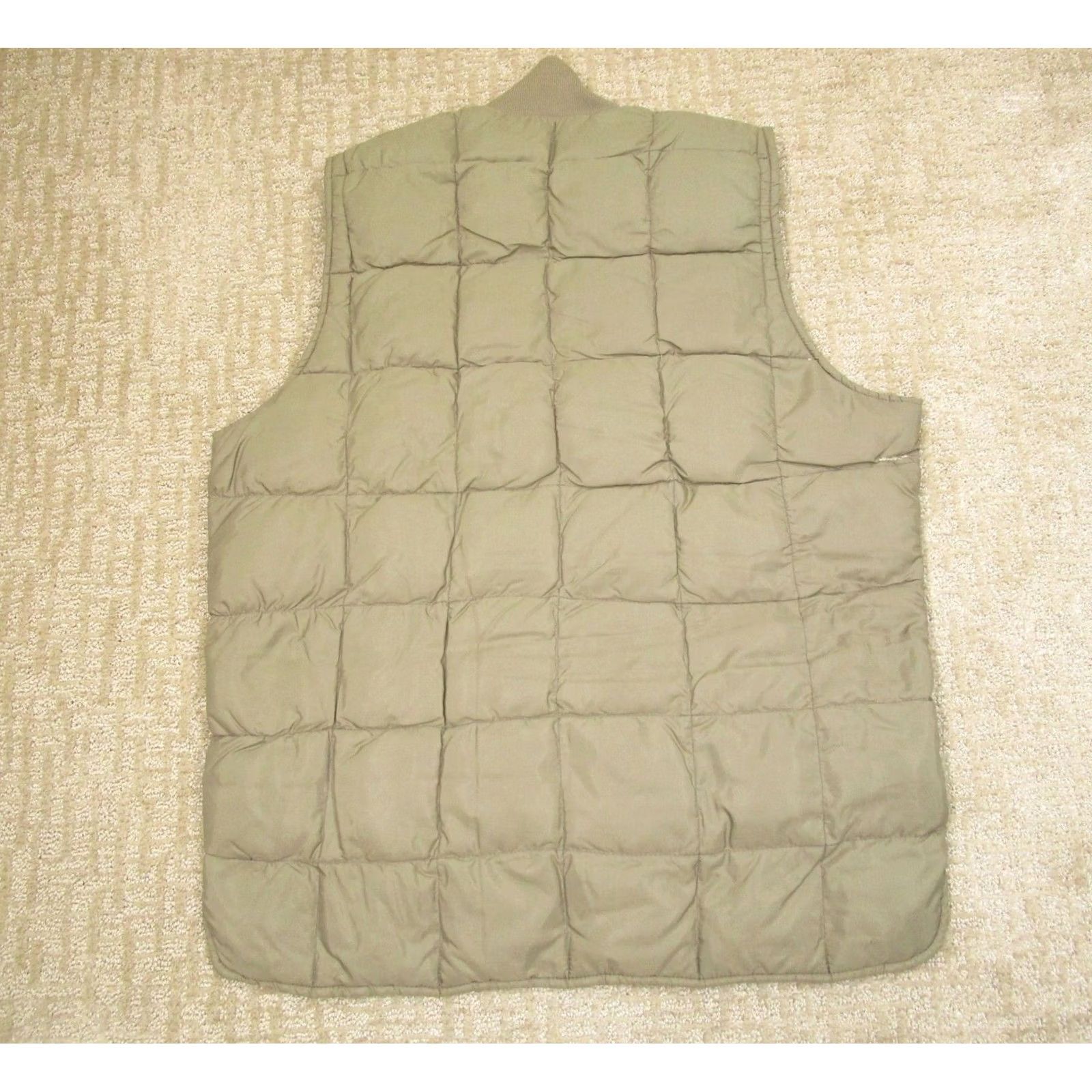 Vintage VINTAGE Woolrich Vest Men Large Brown Puffer Goose Down Quilted Full Zip USA 90s Brown Woolrich Vest Mens L Down Quilted Full Zip USA 90s Size US L / EU 52-54 / 3 - 4 Thumbnail