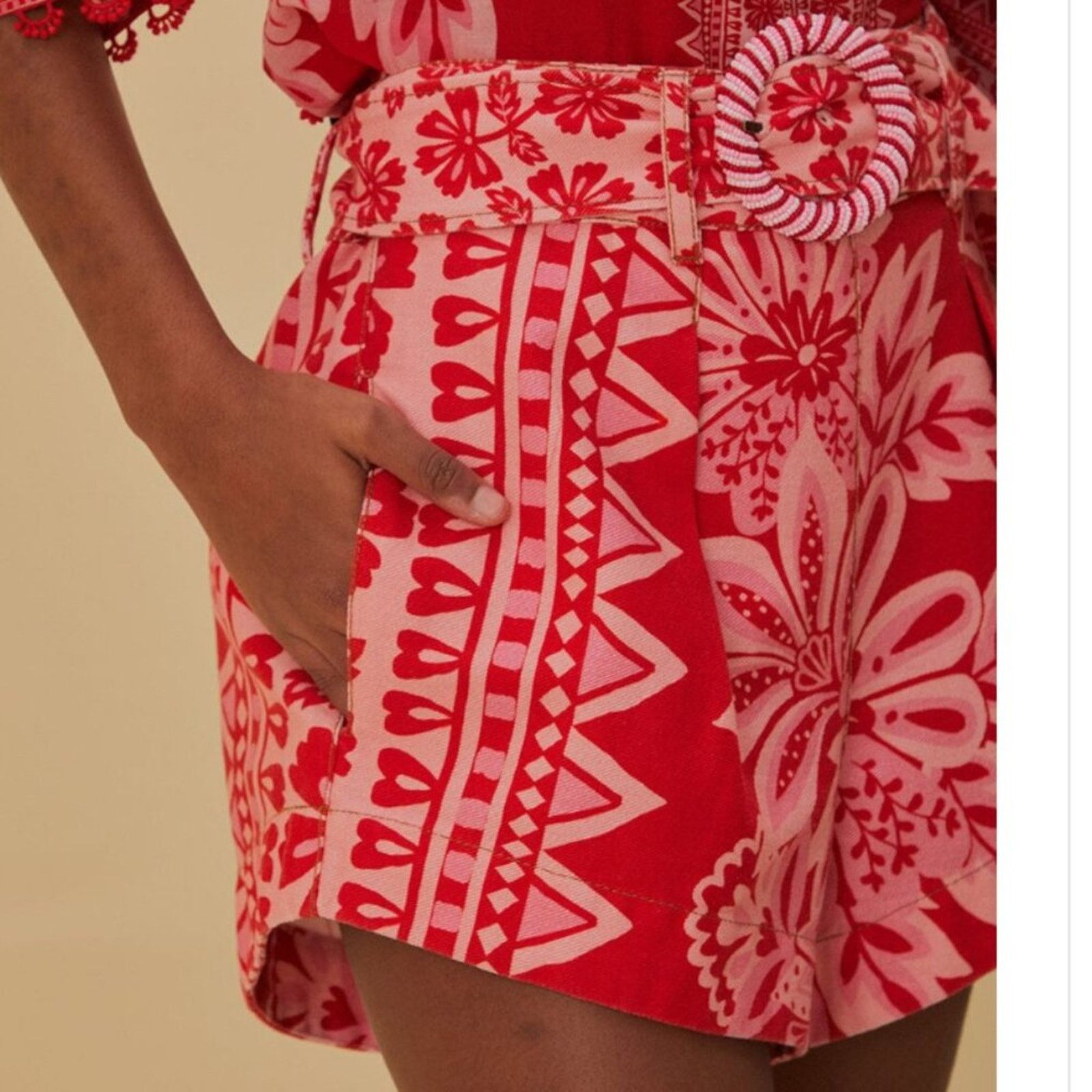 Farm Rio NWT Farm Rio Flora Tapestry Shorts in Red Size 32" / US 10 / IT 46 - 3 Thumbnail