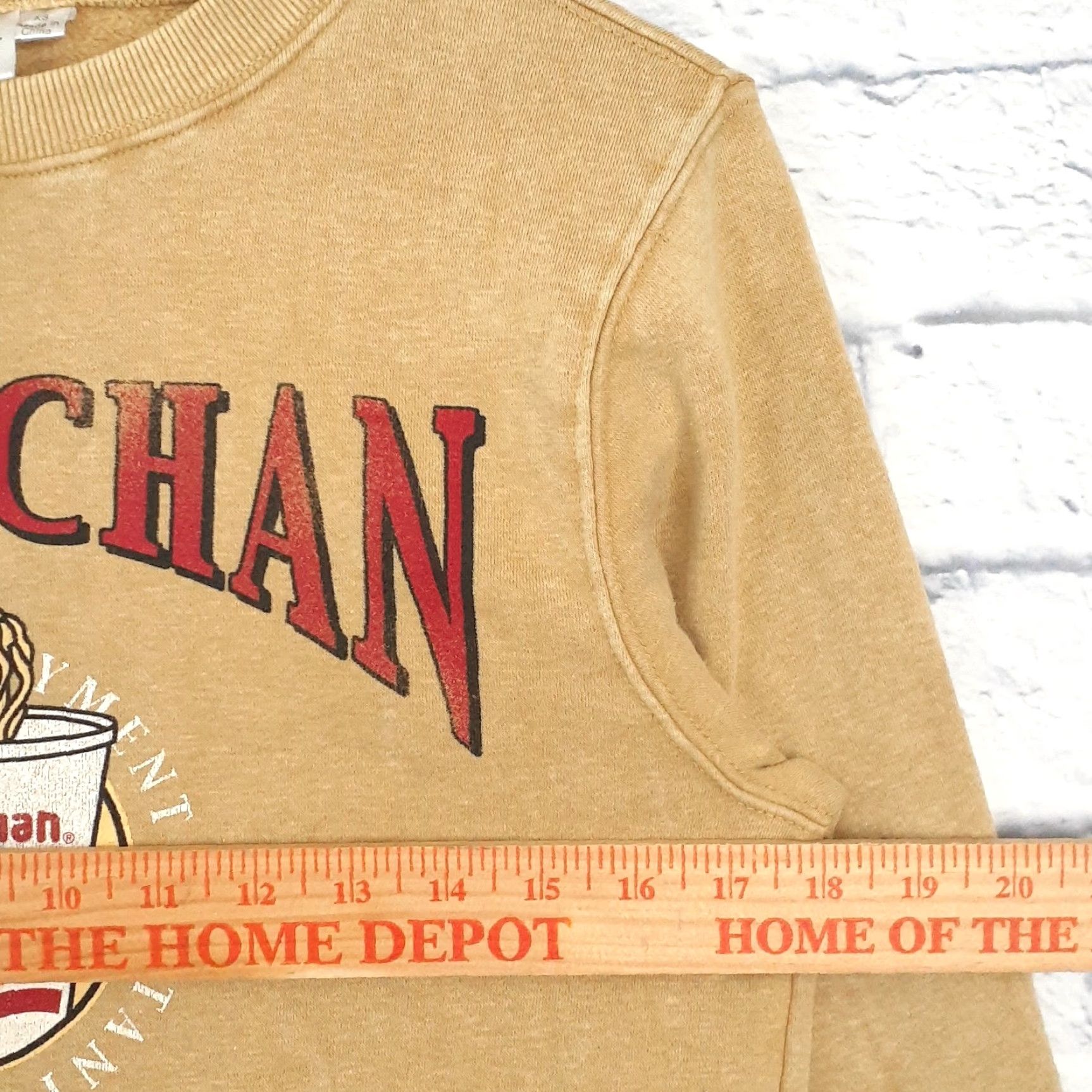 Vintage Maruchan Sweatshirt Pullover Long Sleeve XS Tan Unisex Adults Regular Graphic Print Casual Food Vintage No Size US XS / EU 42 / 0 - 7 Thumbnail
