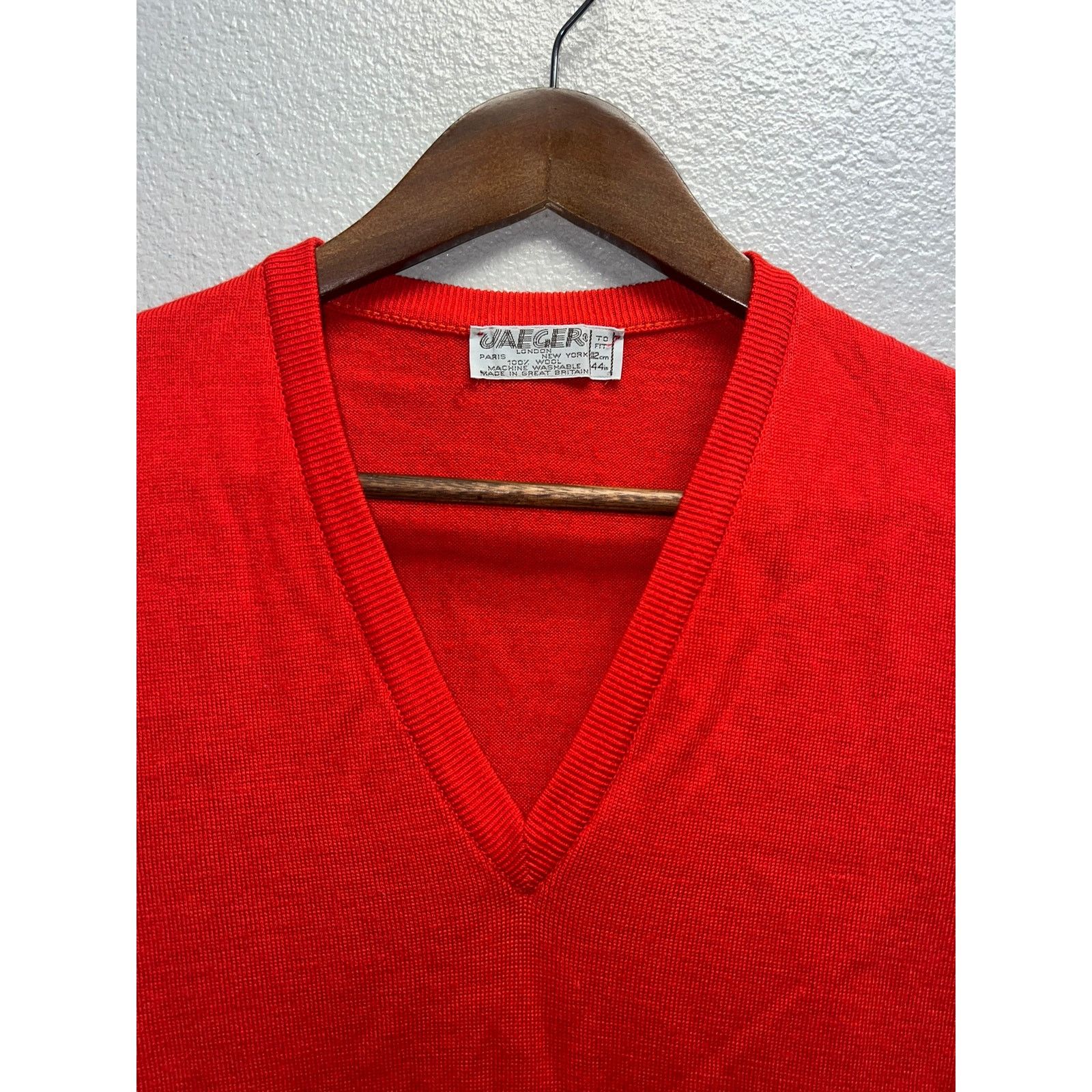 Vintage Vintage Jaeger Sweater Vest Sleeveless London 100% Wool 80s Size US L / EU 52-54 / 3 - 4 Thumbnail