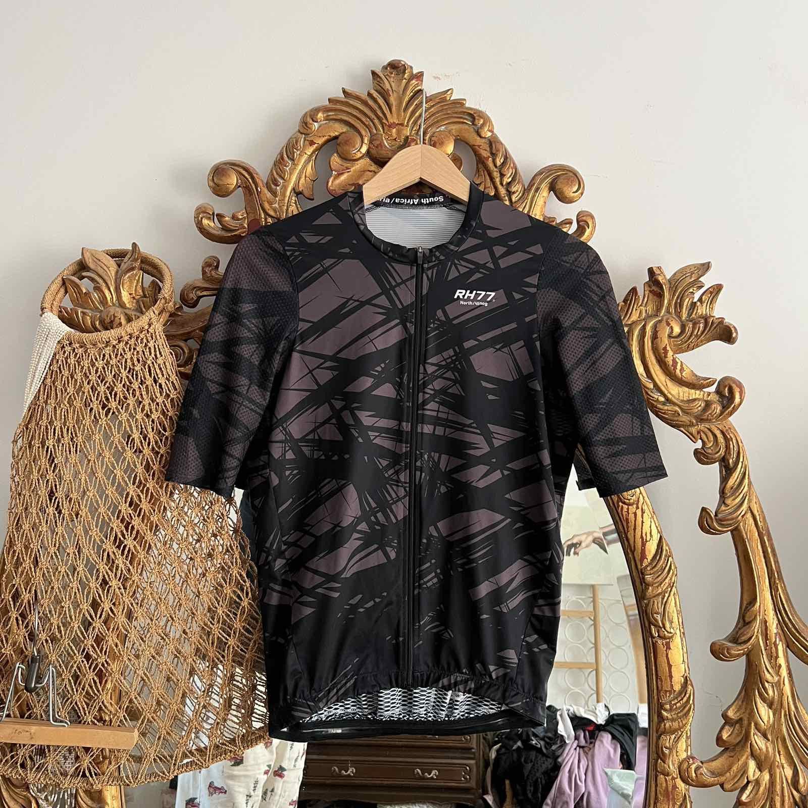 RH77 Short Sleeve Cycling Jersey Sz L