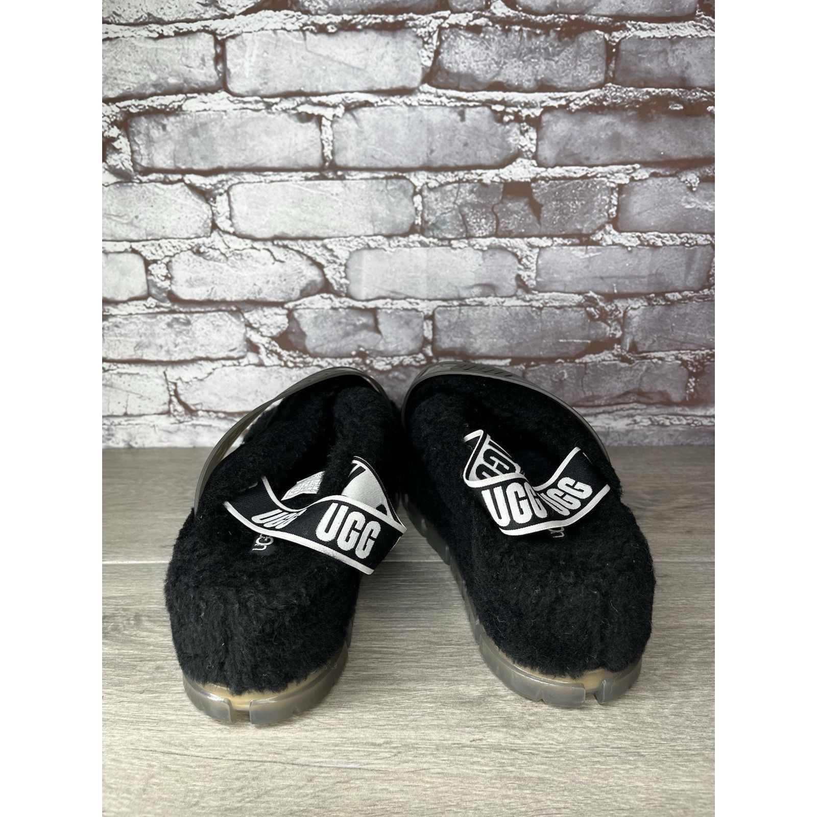 Ugg UGG Fuzzita Black Fur Slingback Slipper Platform Sandals Wom Size US 10 / IT 40 - 5 Thumbnail