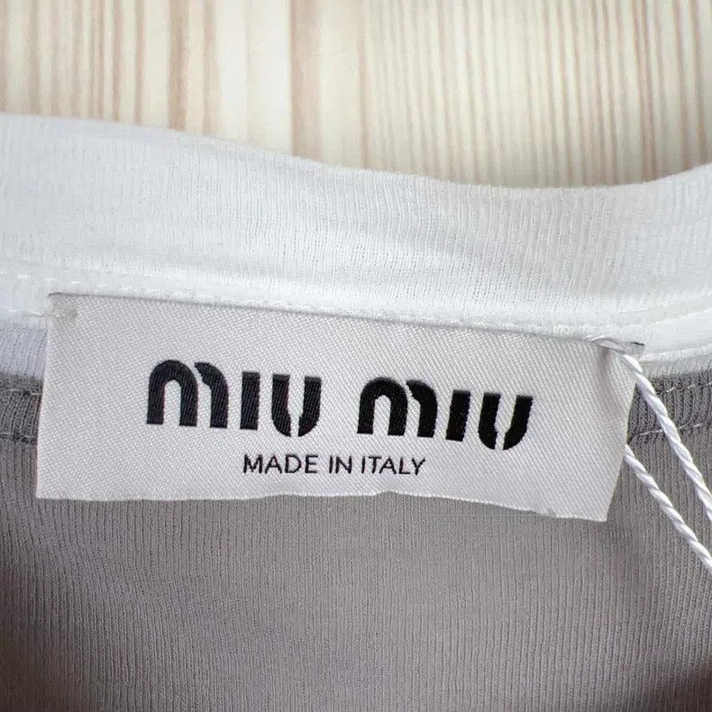Miu Miu Miu Miu Size S Black lace logo short sleeves Size S / US 4 / IT 40 - 3 Thumbnail