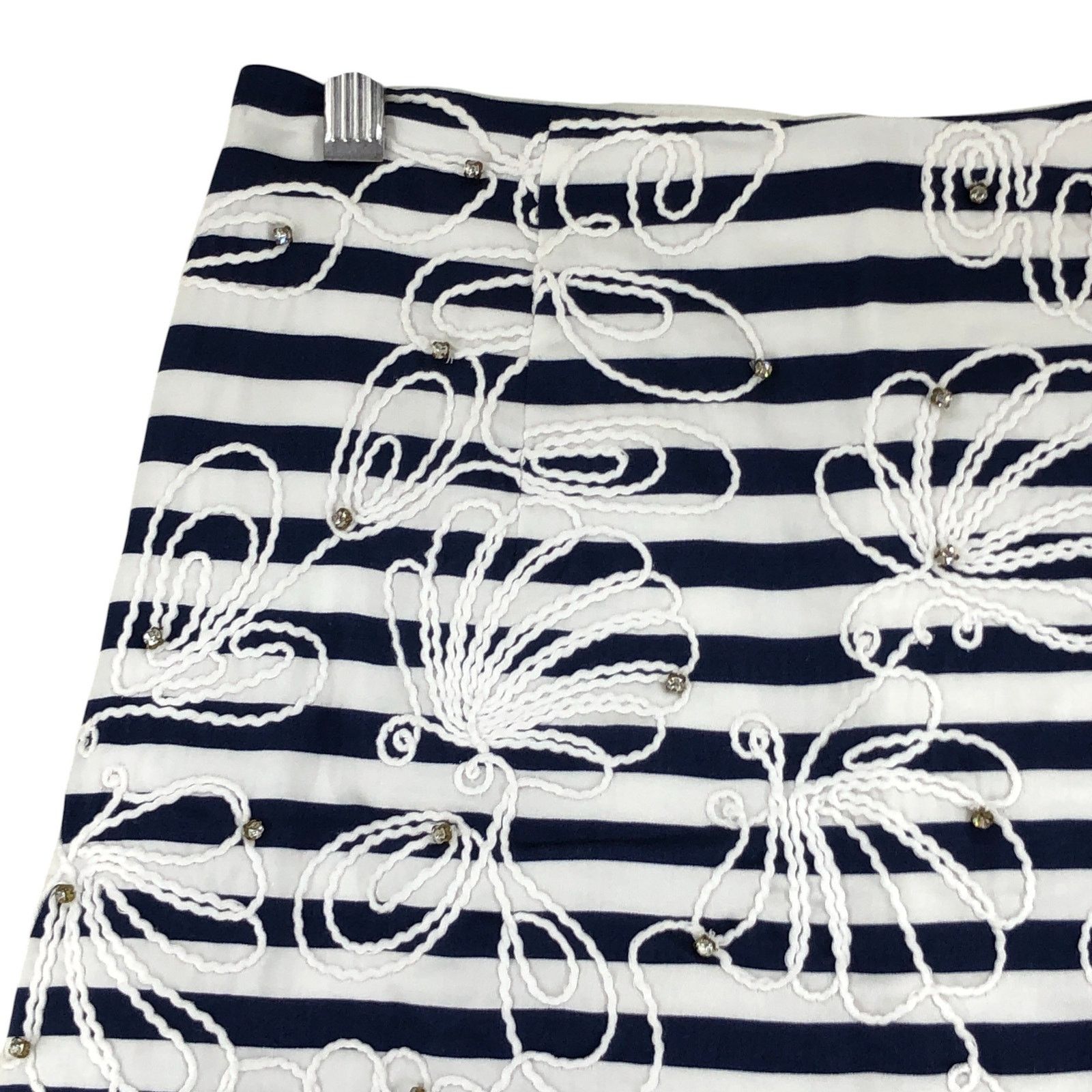 Lilly Pulitzer Lilly Pulitzer Sz 0 Skirt Tate Navy Blue Stripe Embroidered Size 25" / US 0 / IT 36 - 4 Thumbnail
